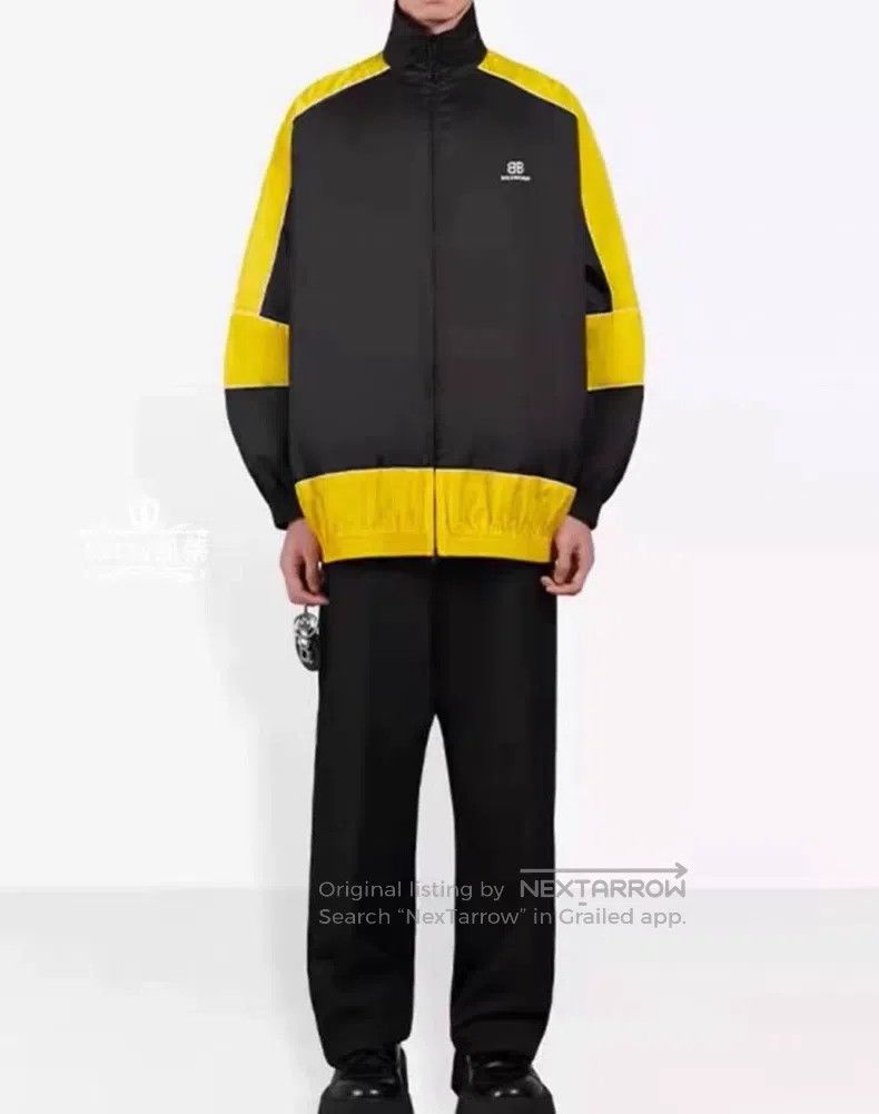 Balenciaga Balenciaga Letter Printed Windbreaker Collar Jacket Size US S / EU 44-46 / 1 - 2 Thumbnail