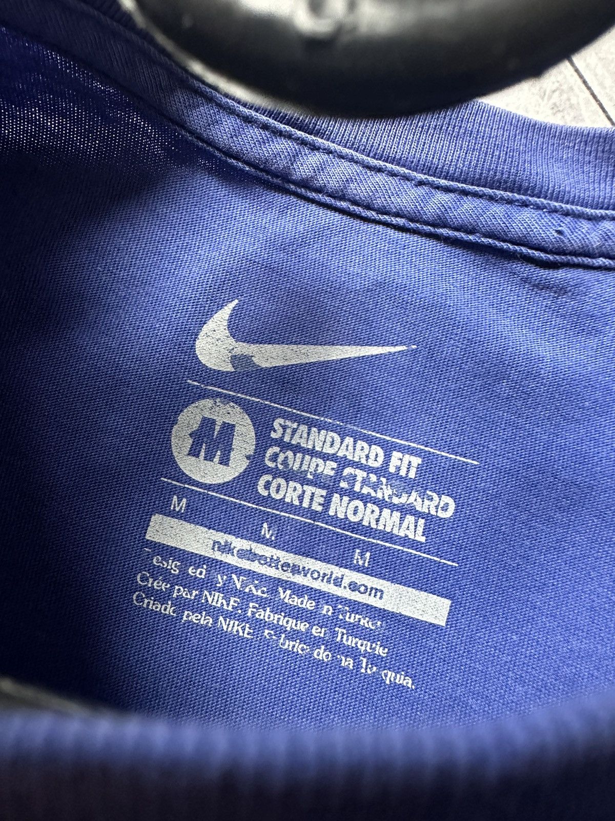 Vintage Vintage Nike Barcelona soccer tee blue size M Size US M / EU 48-50 / 2 - 6 Thumbnail