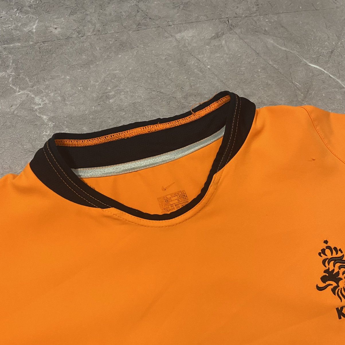Vintage VINTAGE NIKE KNVB TEE SOCCER JERSEY NETHERLAND 90s Size US XL / EU 56 / 4 - 5 Thumbnail