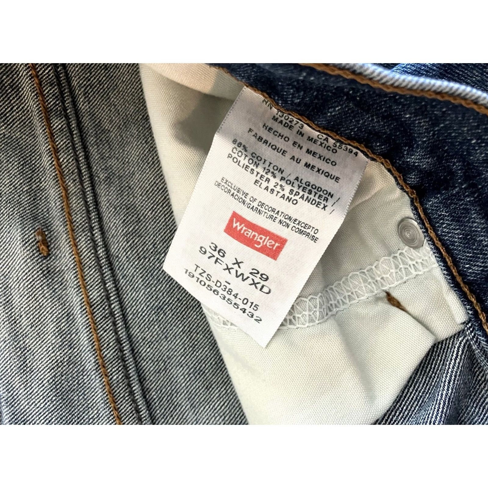 Wrangler Wrangler Jeans Mens Tag 40x30 Blue Workwear Regular Fit Straight Leg Mens Jeans Blue Cotton Denim 30 Inseam Pockets Vintage No Size US 40 / EU 56 - 7 Thumbnail