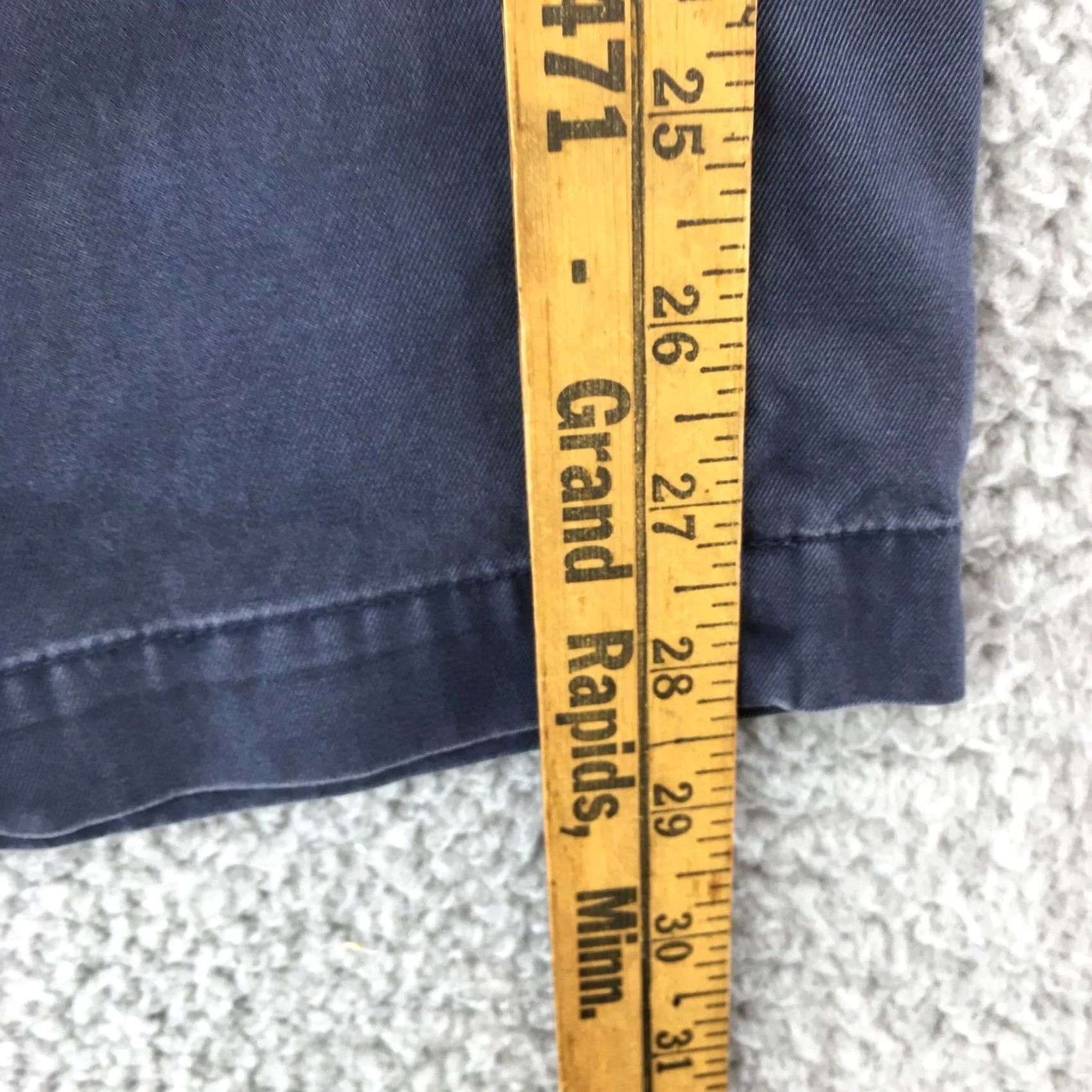 Banana Republic Banana Republic Emerson Chino Pant Mens 33/32 Blue Mid Rise Zip Pant Mens Regular Straight Blue 34 Waist Inseam 28.5 Vintage No N/A Size US 33 - 7 Thumbnail