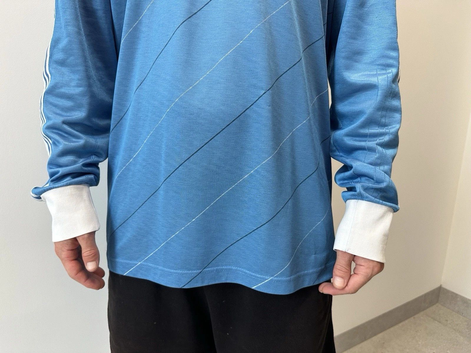 Adidas Vintage 1980s Adidas Shirt Template Long Sleeve Soccer Size US XL / EU 56 / 4 - 5 Thumbnail