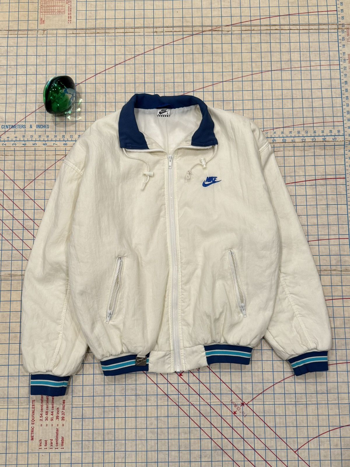 Nike Rare Vintage 80’s Nike Beaverton Oregon Full Zip Jacket Lrg Size US L / EU 52-54 / 3 - 4 Thumbnail