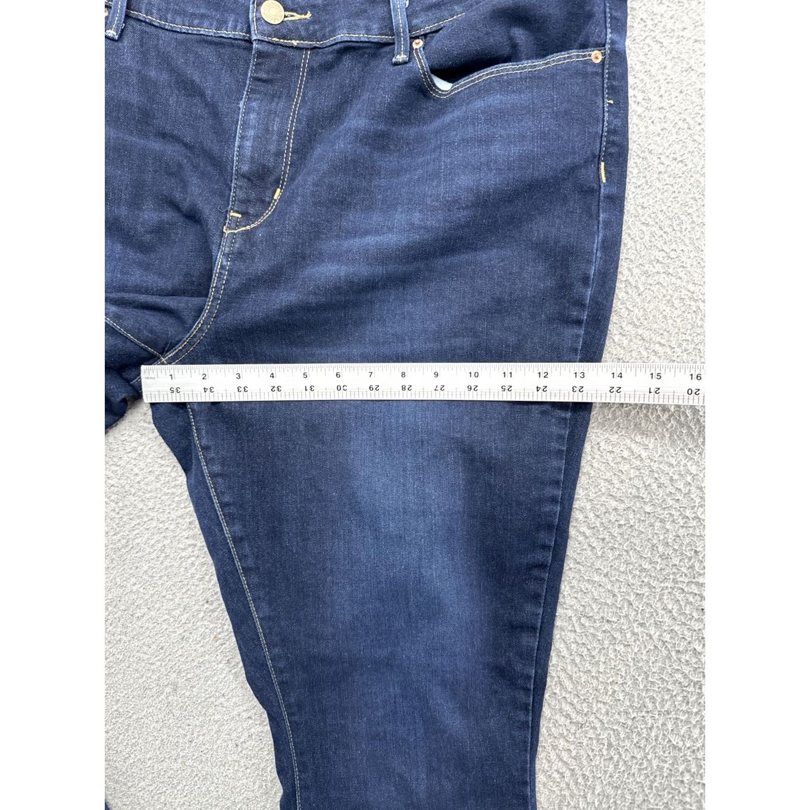 Levi's Levi's Signature Jeans Mid Rise Boot Cut Dark Wash 20M Plus Women - Denim 5-Pocket Blue Vintage No 32in Inseam Mens Womens Girls Size 42" / US 20 - 6 Thumbnail