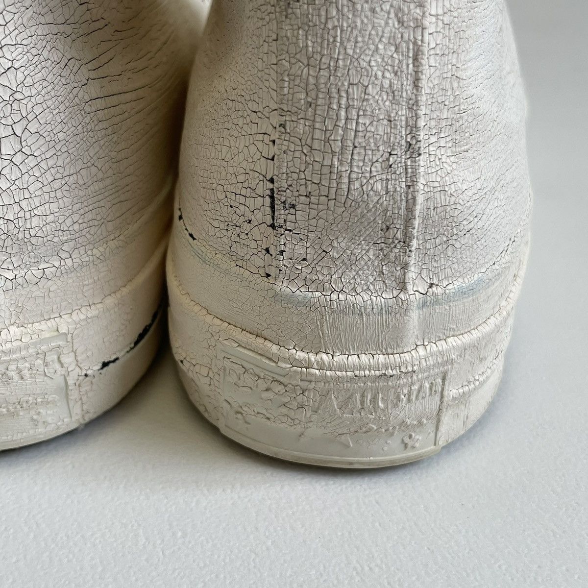 Maison Margiela S/S 14 Painted ‘Chuck Taylor All Star’ Sneakers Size US 7 / IT 37 - 18 Thumbnail
