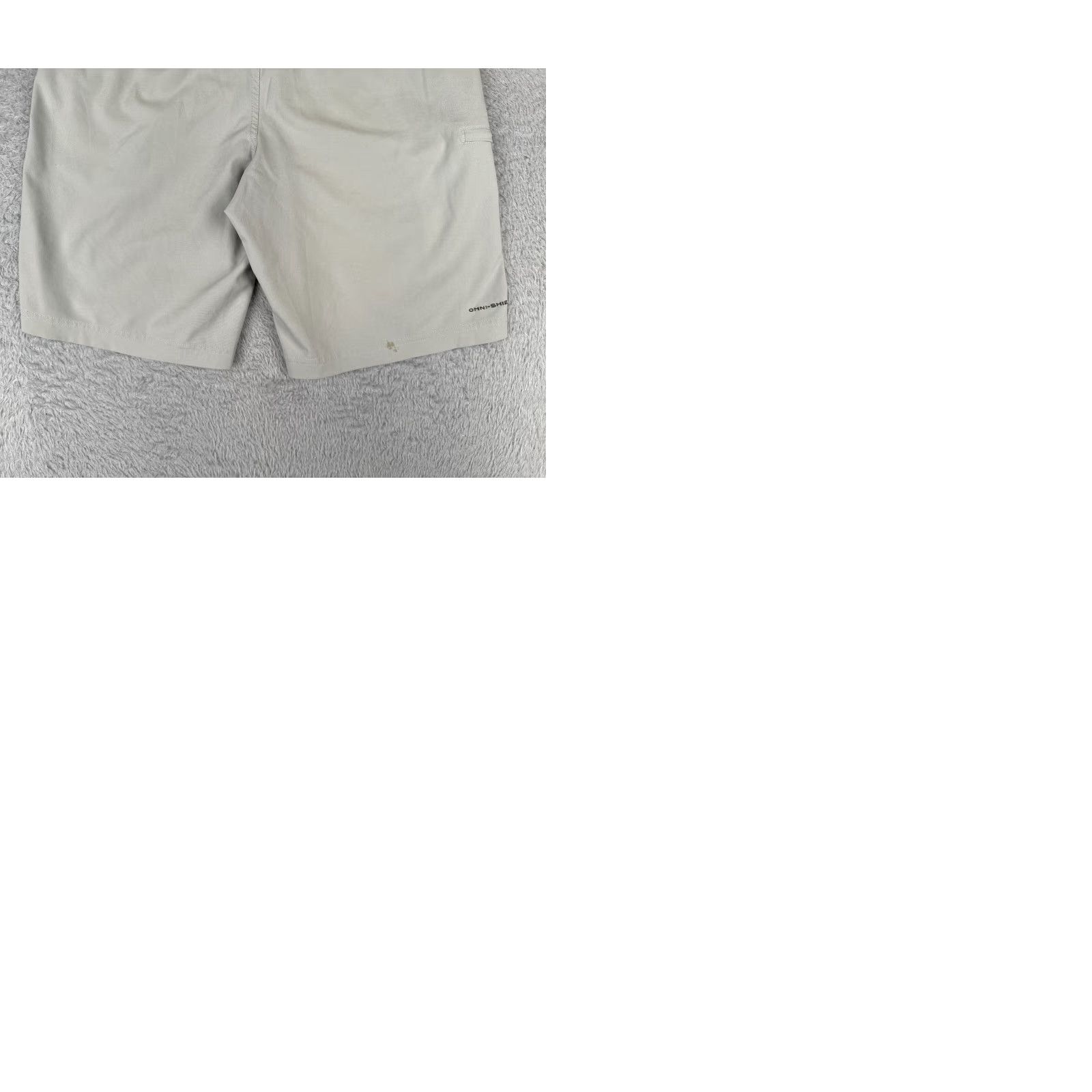 Vintage Columbia Men Shorts 30 Gray Beige Chino Polyester Linen PFG Golf Boating Fishing 30x10 Regular Elastic Waist Flat Front Casual Men Size US 30 / EU 46 - 10 Thumbnail
