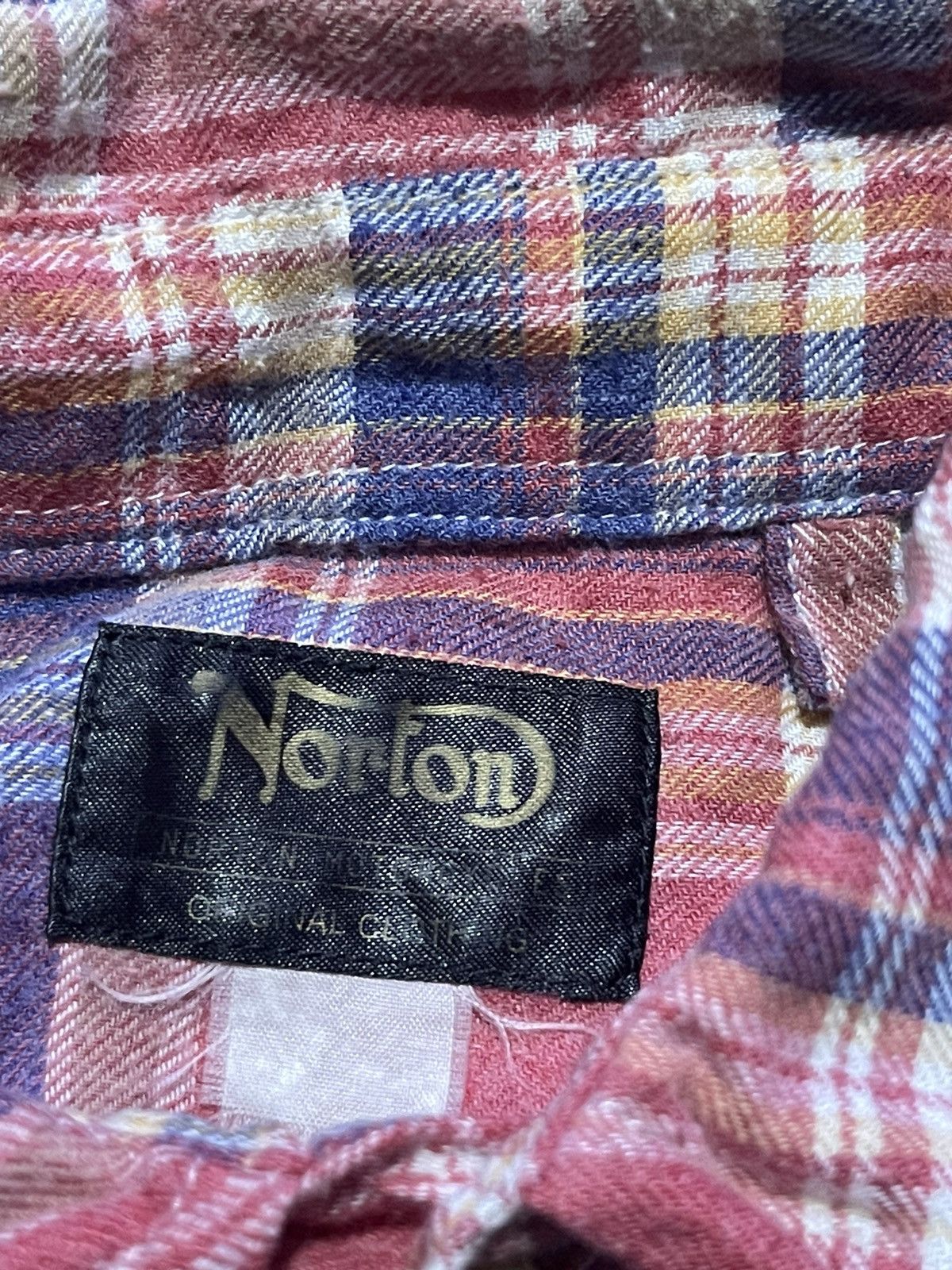 If Six Was Nine VINTAGE Y2K NORTON long sleeve shirt full embroidery writing Size US M / EU 48-50 / 2 - 11 Thumbnail