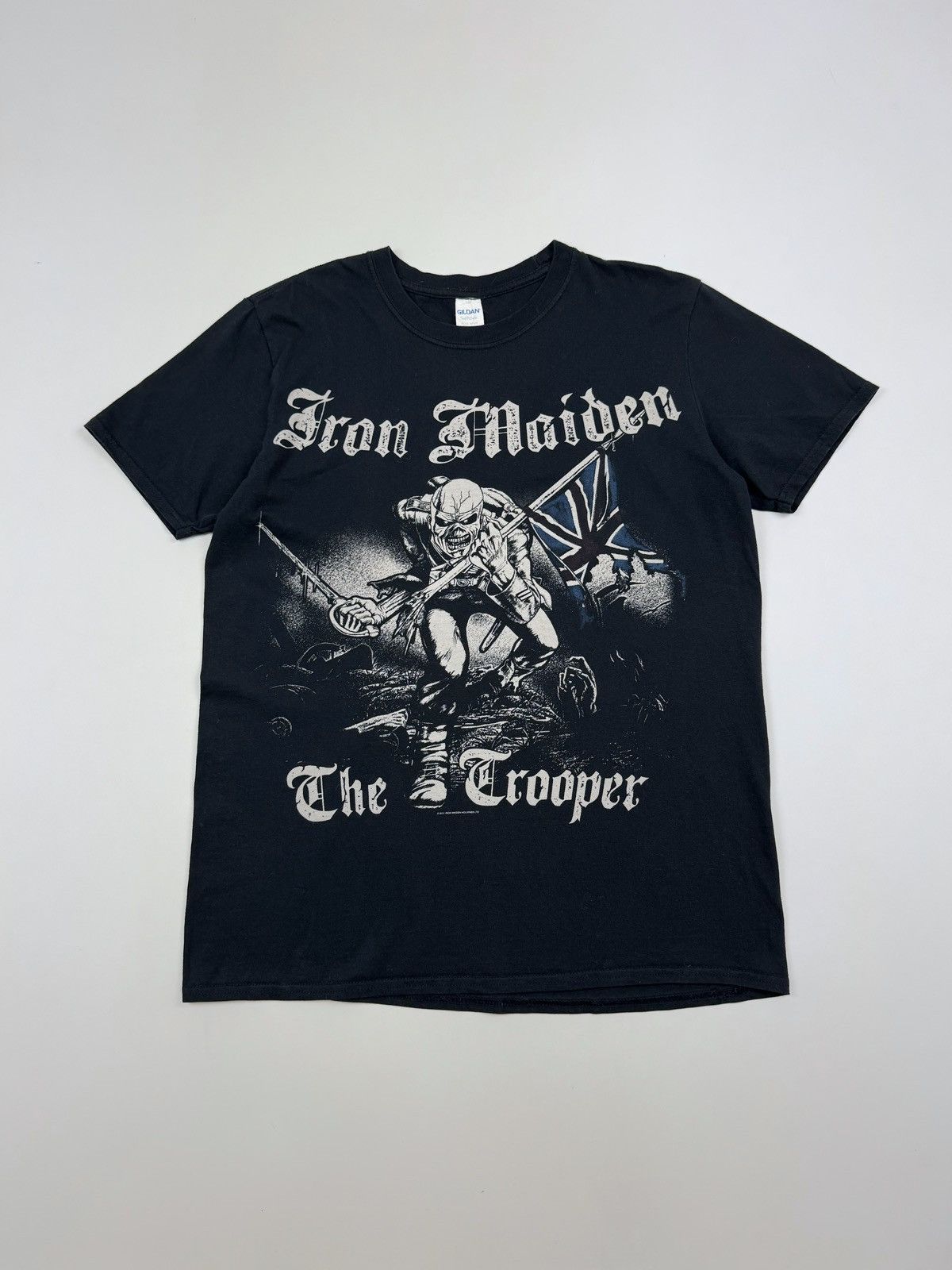 Band Tees 2011 Iron Maiden The Trooper T-Shirt Size US L / EU 52-54 / 3 - 1 Thumbnail