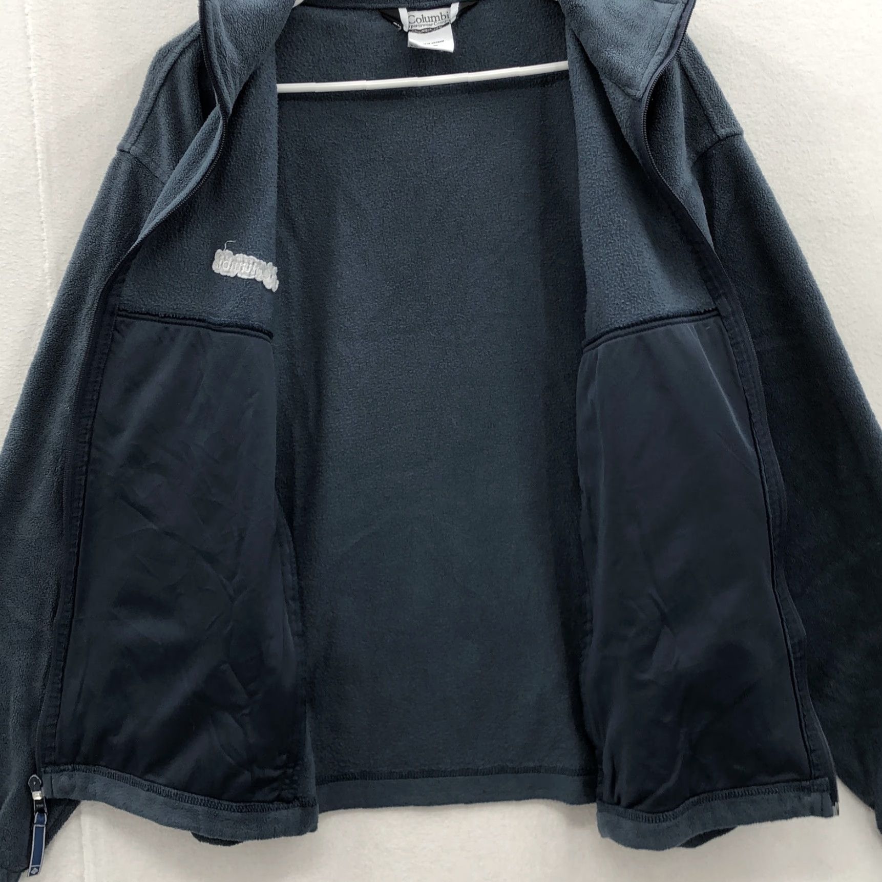Vintage Columbia Mens Grey Long Sleeve Full Zip Fleece Pockets Casual Jacket Size L Size L / US 10 / IT 46 - 6 Thumbnail