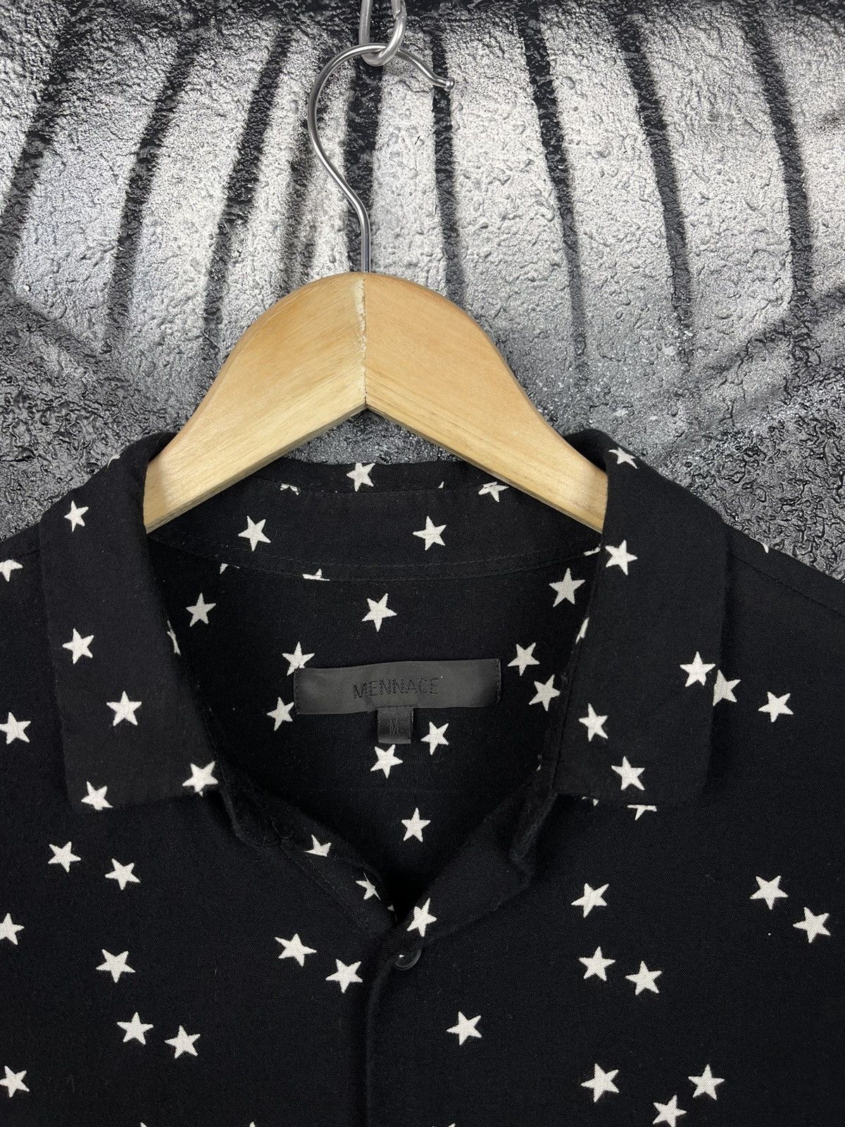 Other Mennace Distressed Short Sleeve Button Up Shirt Men’s Size M Size US M / EU 48-50 / 2 - 5 Thumbnail