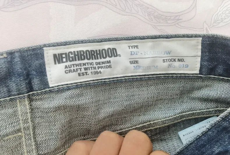 Neighborhood Neighborhood size M Bull King Jeans, Size M, Black Size US 27 - 4 Thumbnail