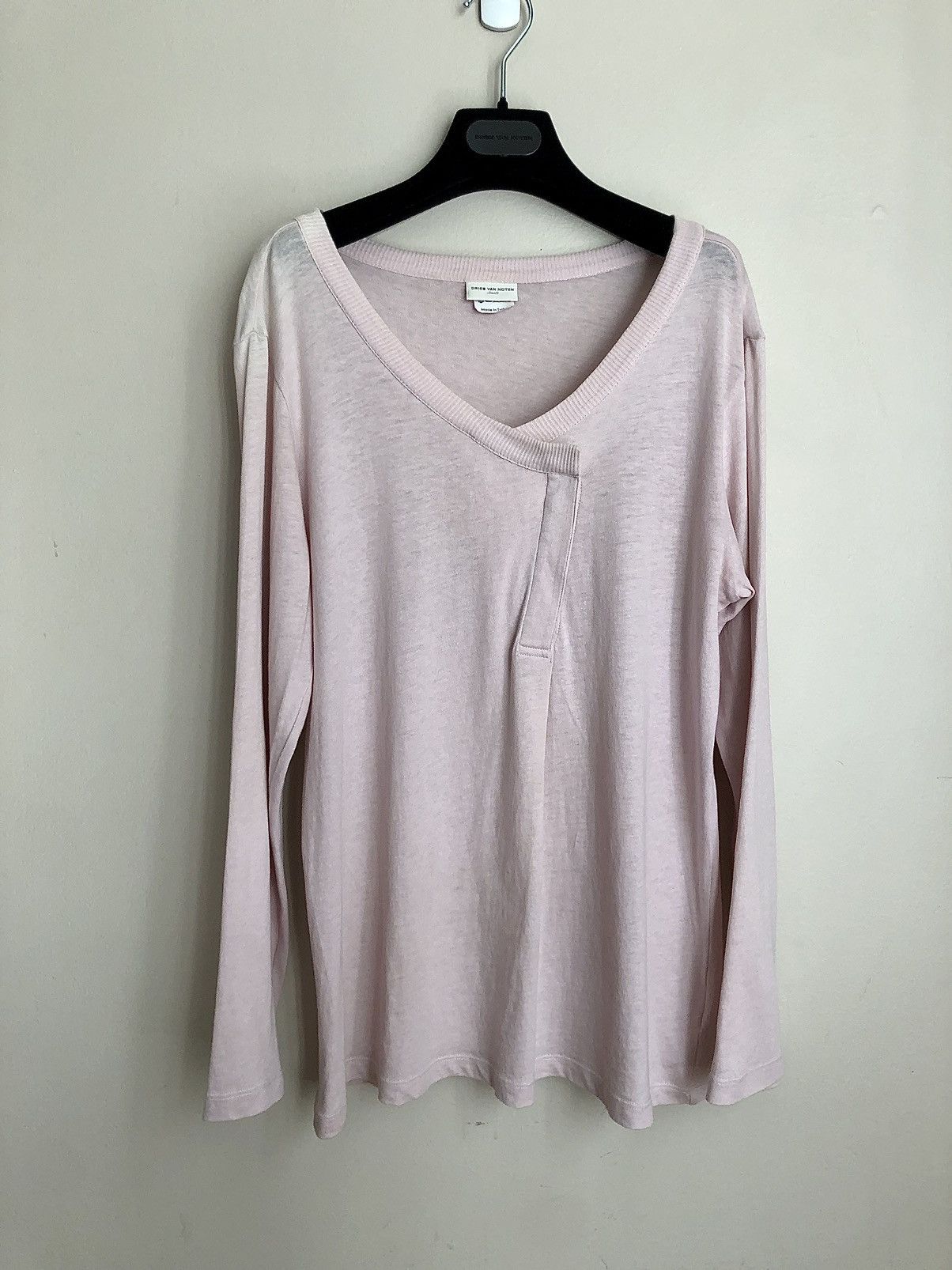 Dries Van Noten Dries Van Noten Vintage Pink Hidden Button Henley Size US S / EU 44-46 / 1 - 18 Thumbnail