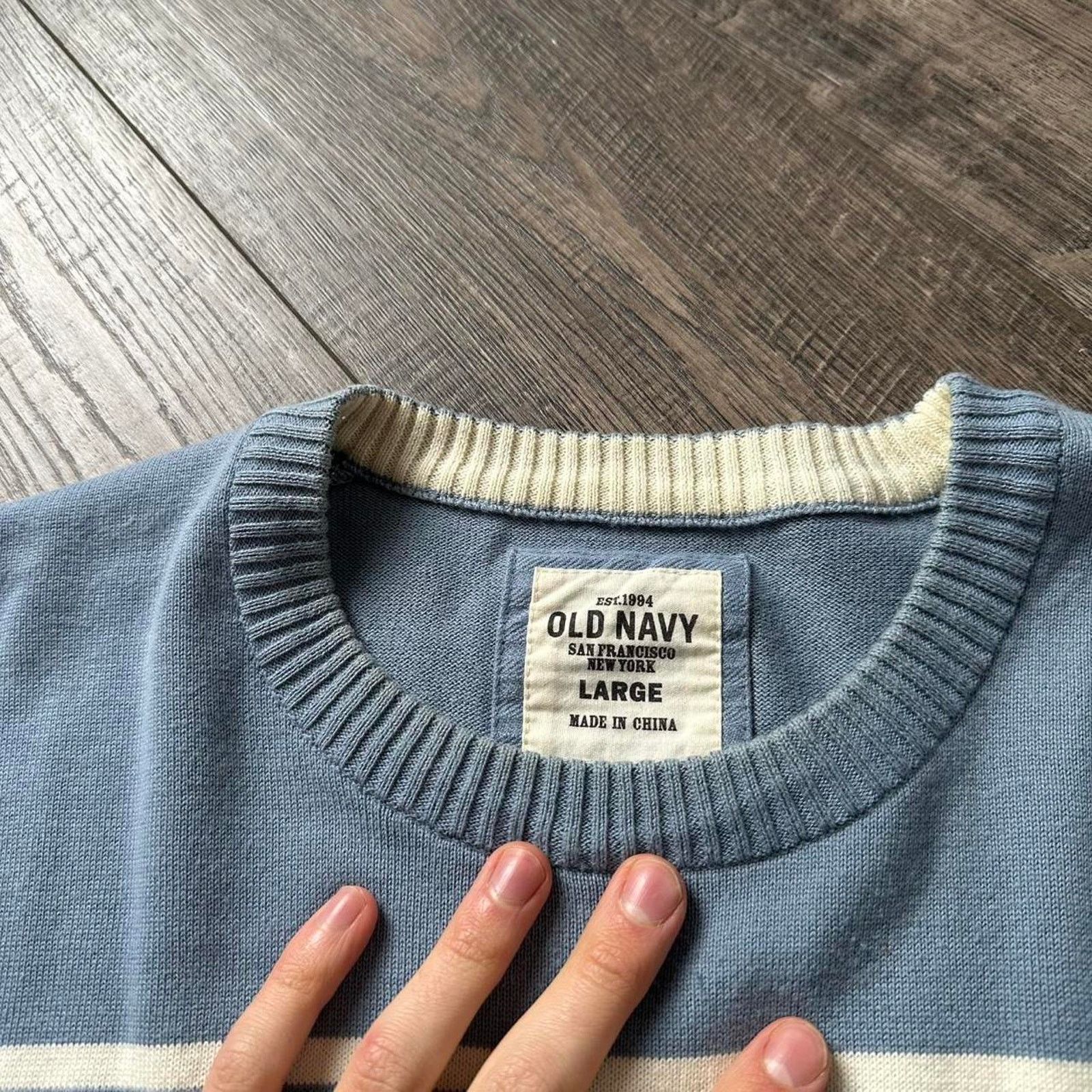 Old Navy Vintage Y2K 00s Blue White Striped Old Navy Pullover Sweater Size US L / EU 52-54 / 3 - 5 Thumbnail