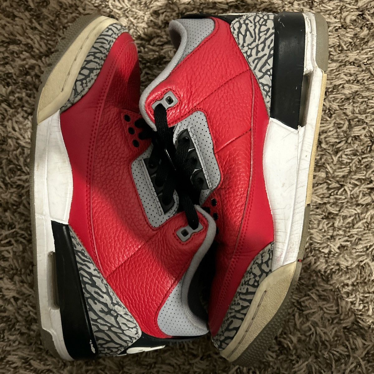 Jordan Brand Jordan 3 Retro SE Unite Size US 8 / EU 41 - 2 Thumbnail