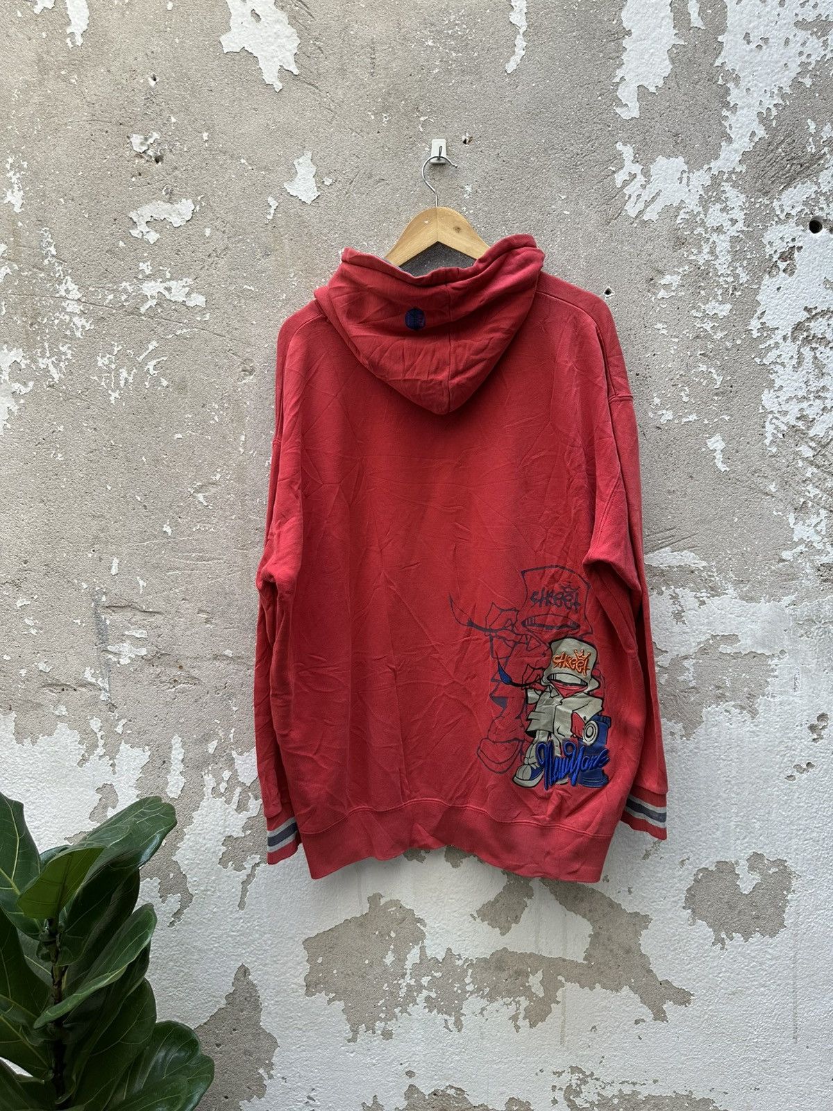 Vintage Vintage Y2K Hiphop Embroidery Hoodies Size US XL / EU 56 / 4 - 2 Thumbnail