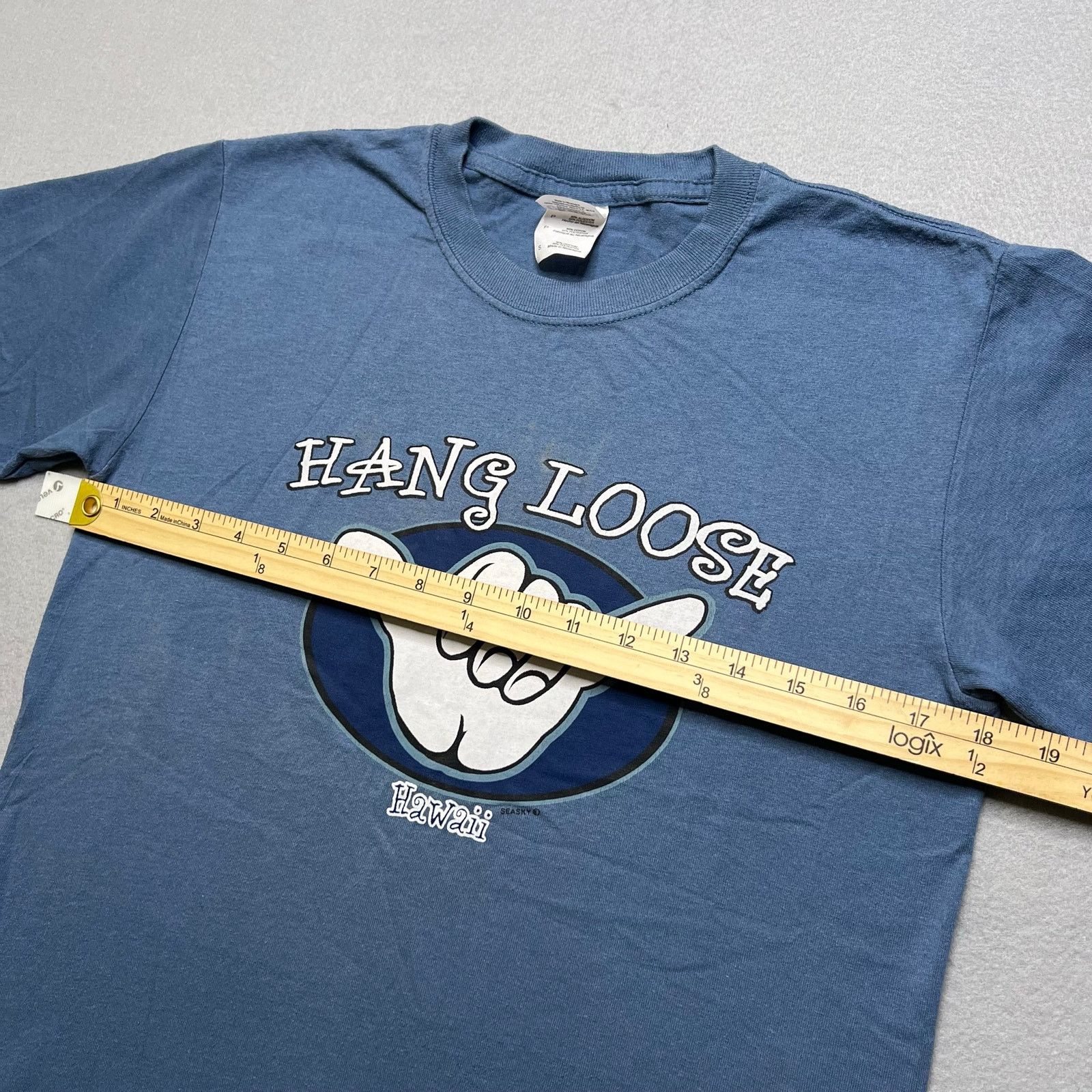 Gildan Hang Loose Hawaii Shaka Hand T Shirt Small Y2K Surf Skater Size US S / EU 44-46 / 1 - 6 Thumbnail