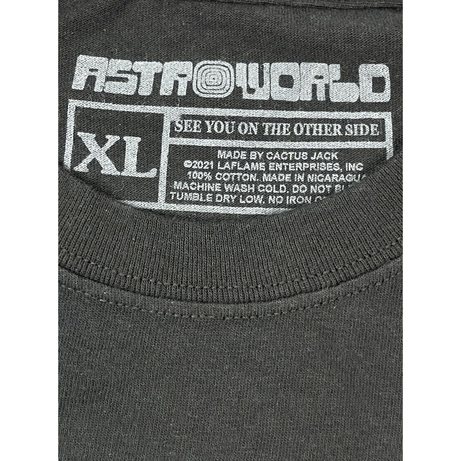 Travis Scott ASTROWORLD T-Shirt XL Festival Crew Neck Short Sleeve Black Cotton Logo Tee Men 2021 Concert Merch Size US XL / EU 56 / 4 - 3 Thumbnail