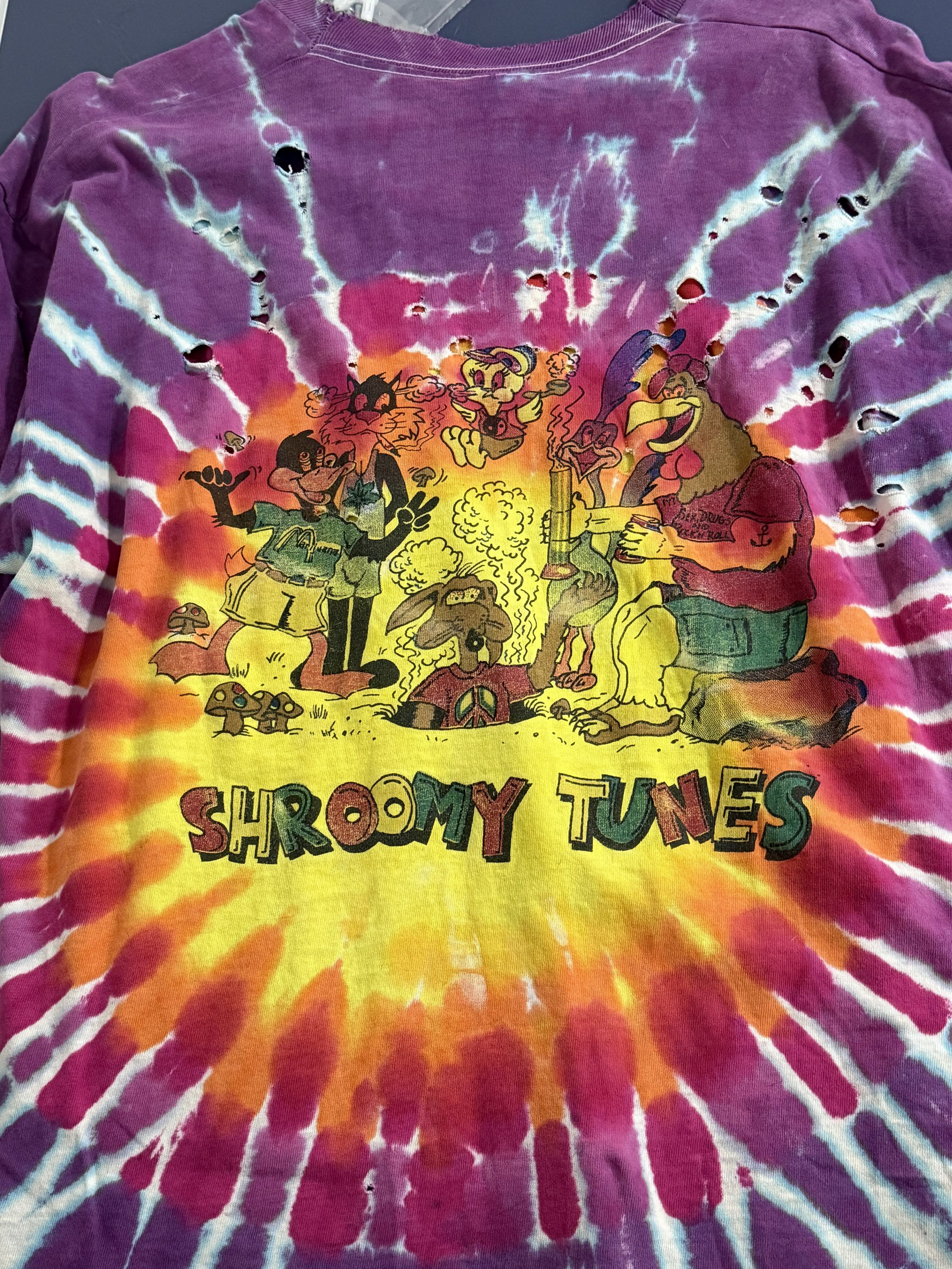 Fruit Of The Loom Shroomy toons very vintage early 90s late 80s distressed Size US XL / EU 56 / 4 - 5 Thumbnail