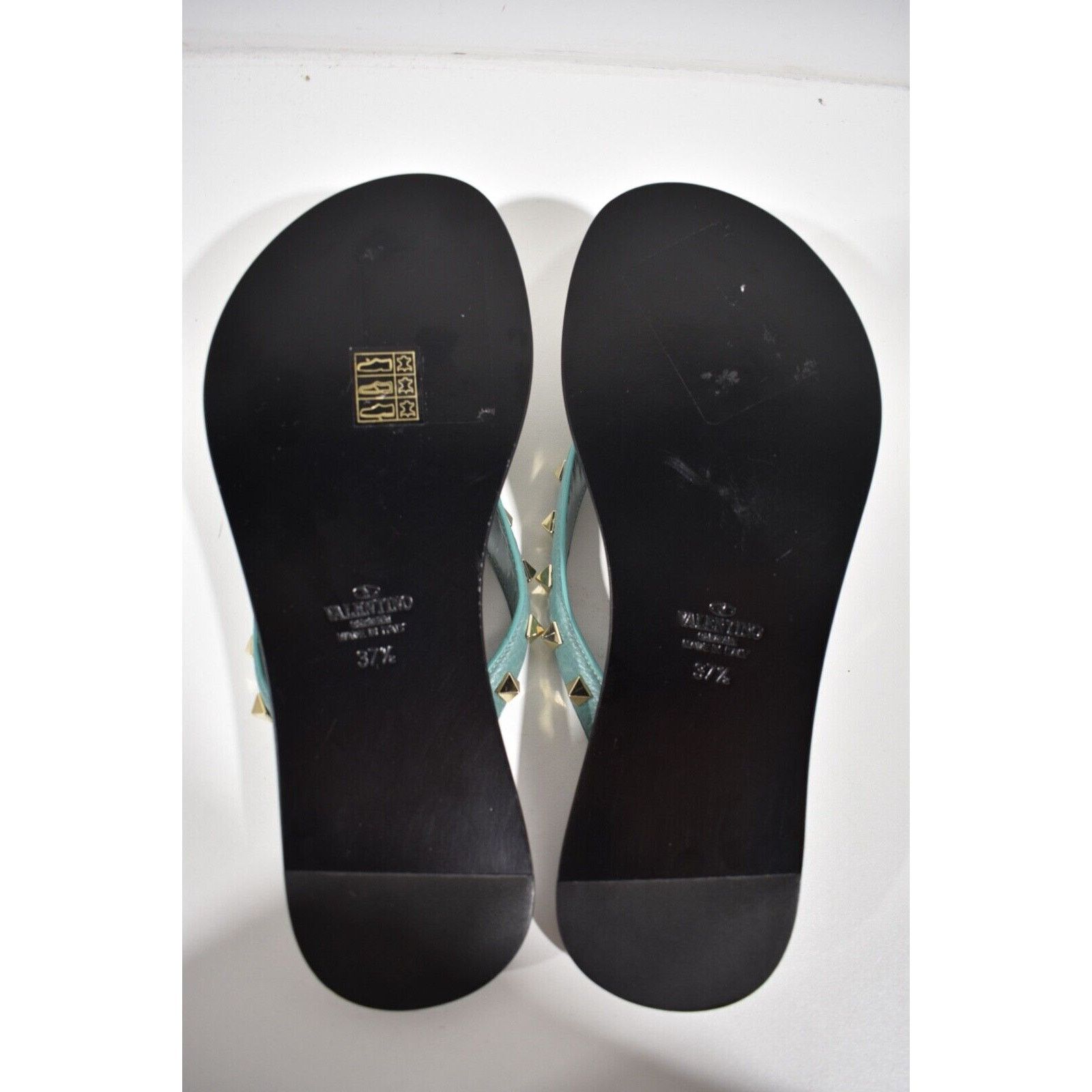 Valentino Valentino Rockstud Green Stud Black Leather Thong Sandal Size US 7.5 / IT 37.5 - 10 Thumbnail