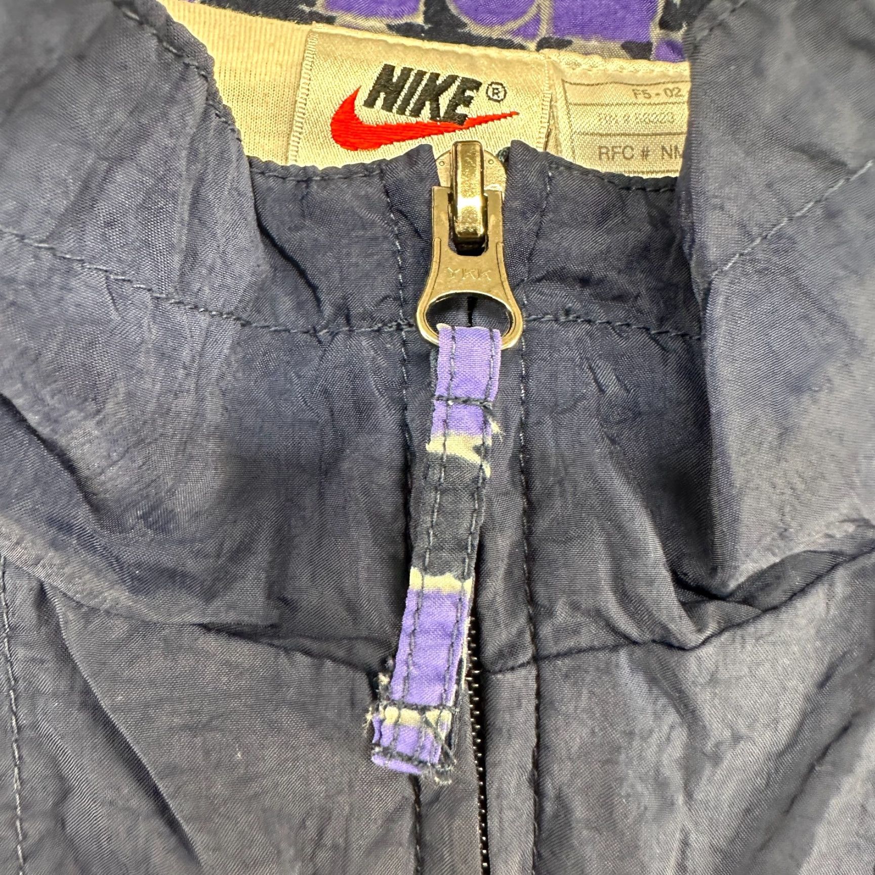 Nike VINTAGE Nike Jacket Womens M Purple Blue Windbreaker Geometric Dot Swoosh 90s Mens? Size M / US 6-8 / IT 42-44 - 5 Thumbnail
