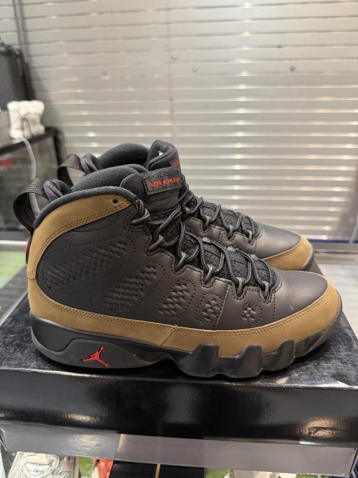Jordan Brand Size 8.5 - Air Jordan 9 Retro 2024 Olive (HV4794-030) Size US 8.5 / EU 41-42 - 1 Thumbnail