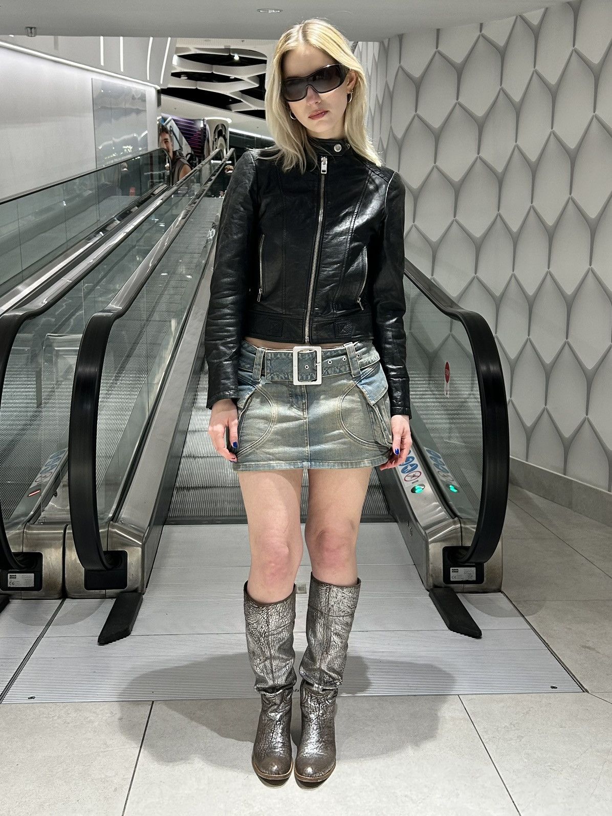Miu Miu Archive Miu Miu S/S 2004 Cowboy Astro Leather Boots Runway Size US 7.5 / IT 37.5 - 4 Thumbnail
