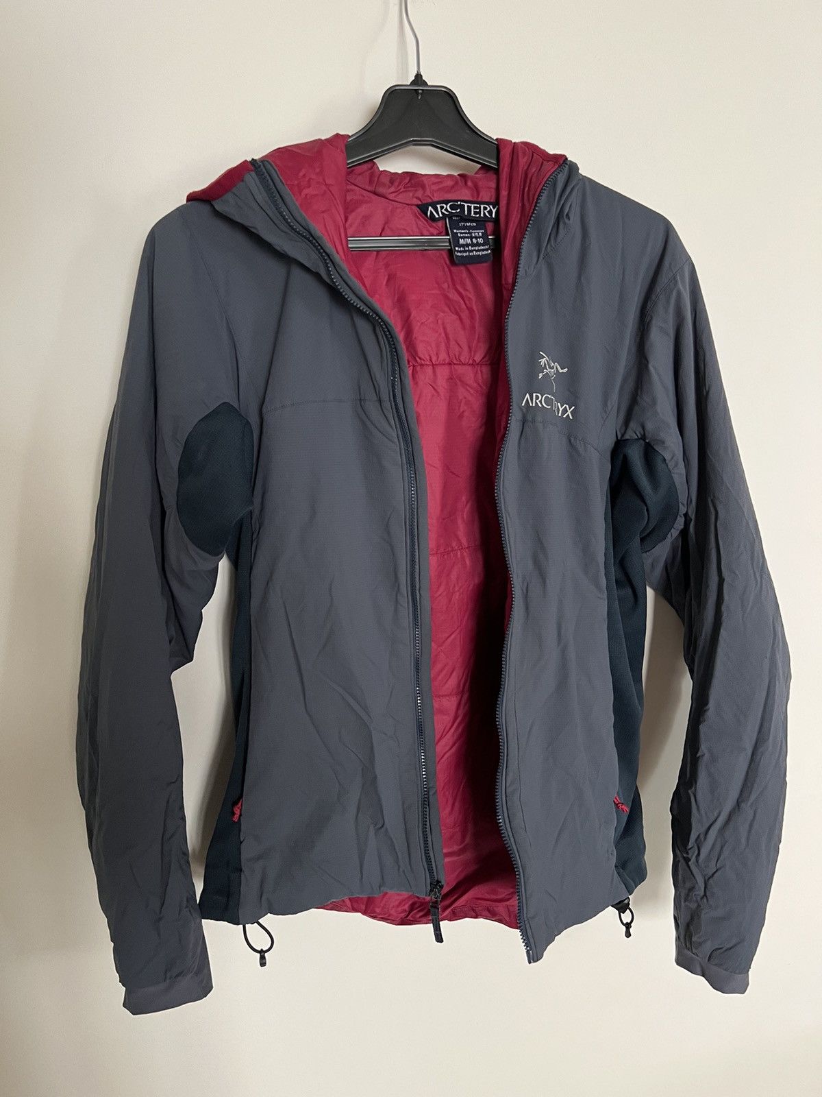 Arc'Teryx Arcteryx gray jacket atom LT | Grailed