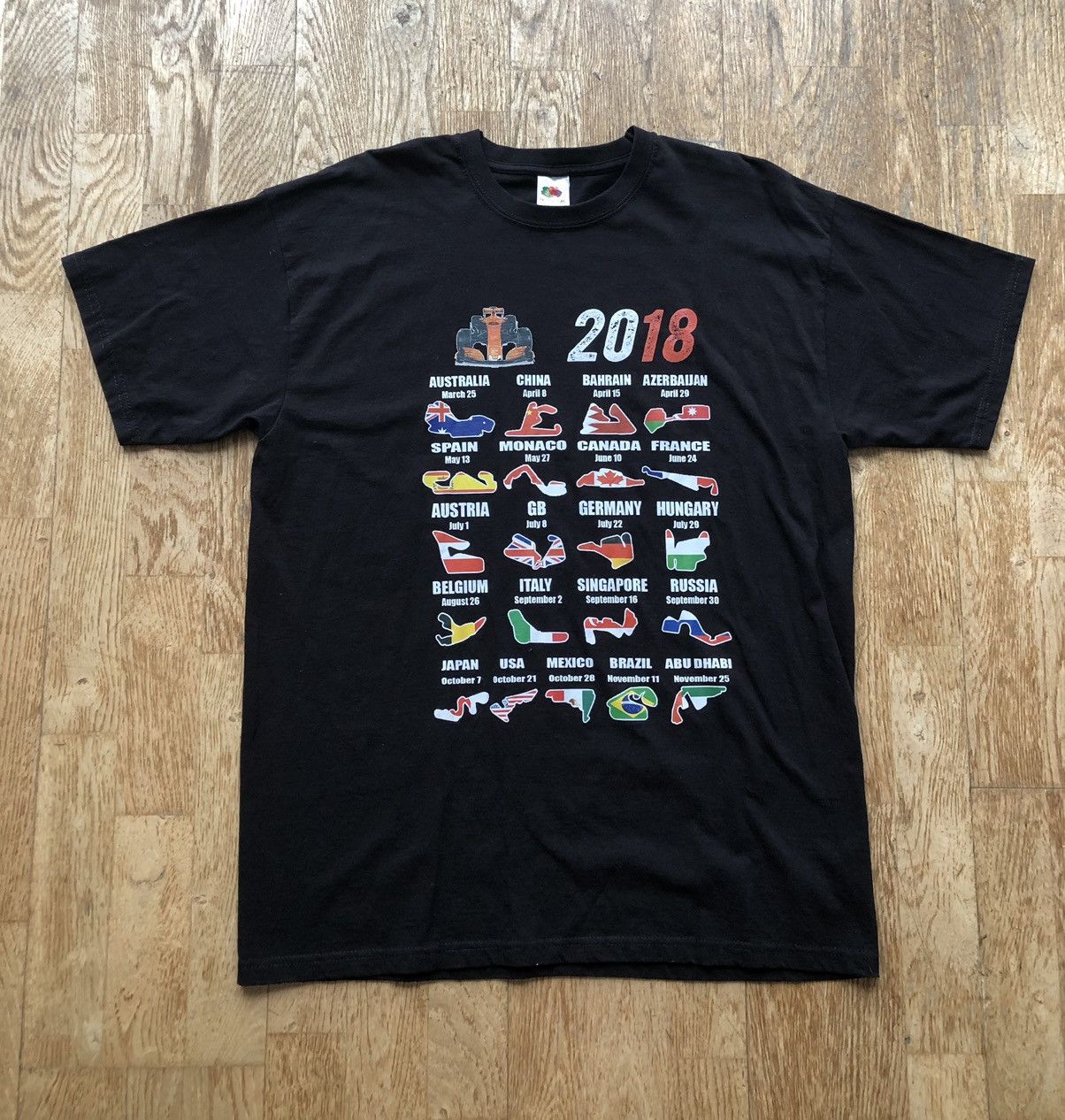 Formula 1 RARE FORMULA ONE 2018 CHAMPIONSHIP VINTAGE TEE SHIRT Size US L / EU 52-54 / 3 - 1 Thumbnail
