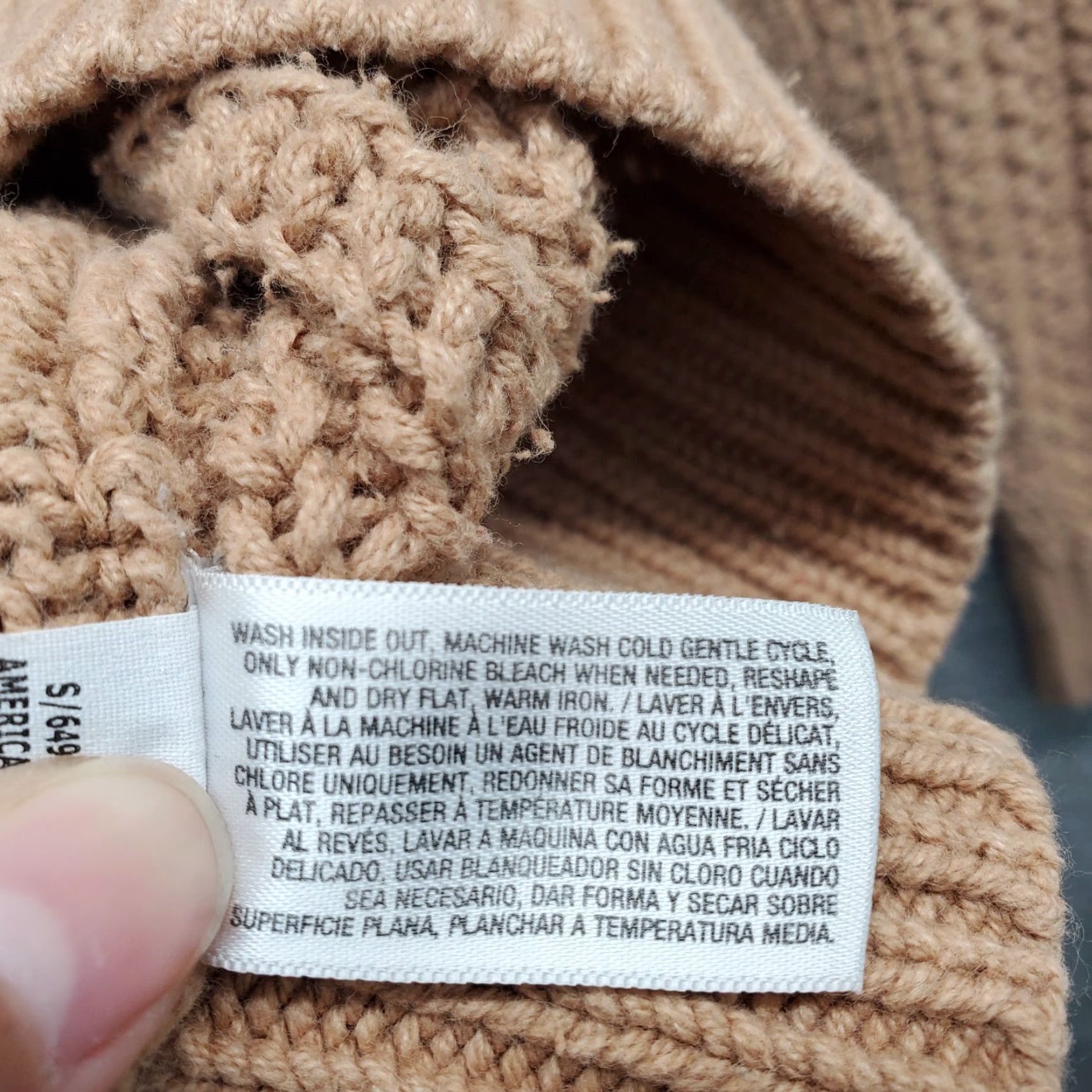 Old Navy Old Navy Sweater Womens XXL Brown Cable Knit Long Sleeve Round Neck Pullover EUC Shirt Womens XXL Brown Cable Knit Pullover Size XXL / US 16-18 / IT 52-54 - 6 Thumbnail