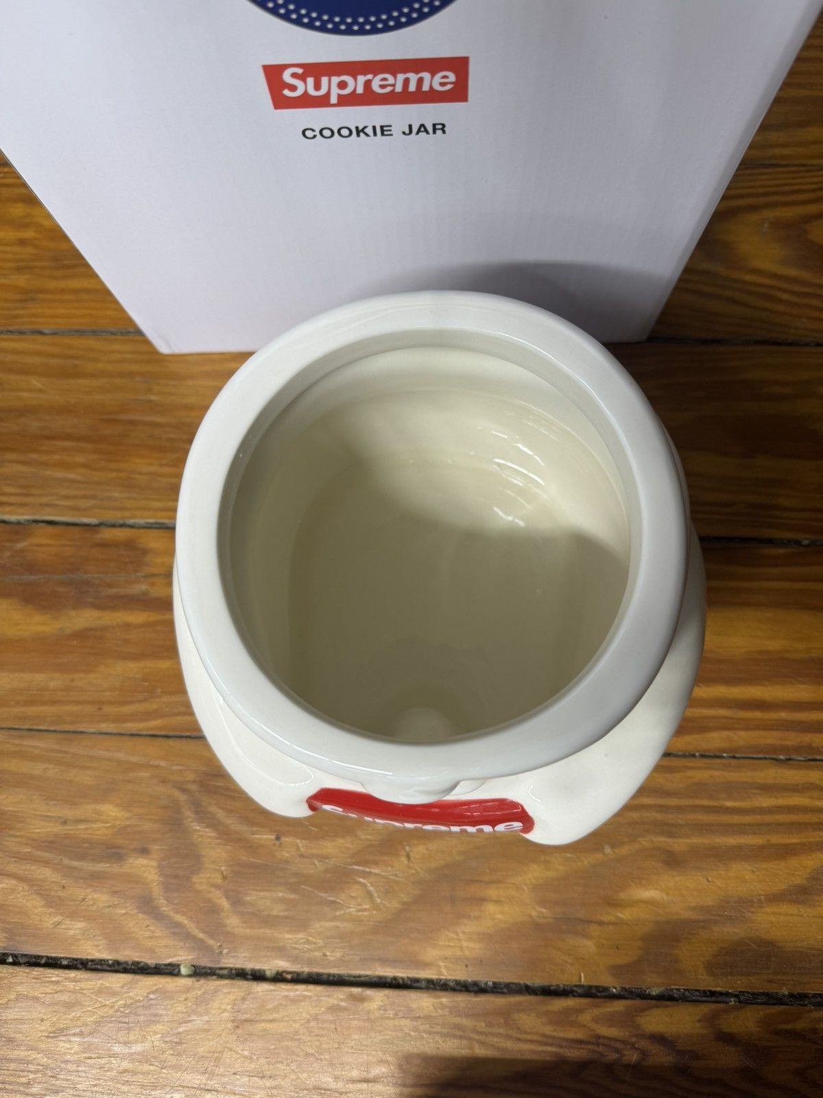 Supreme Supreme Doughboy Cookie Jar FW22 NWT Size ONE SIZE - 7 Thumbnail