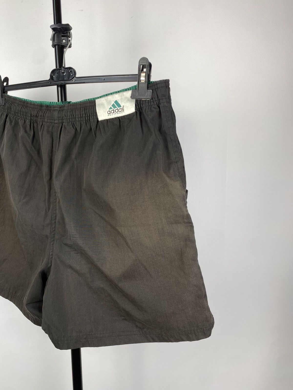 Other Vintage Adidas Equipment Vintage Nylon Faded Black Shorts 4g Size US 36 / EU 52 - 8 Thumbnail