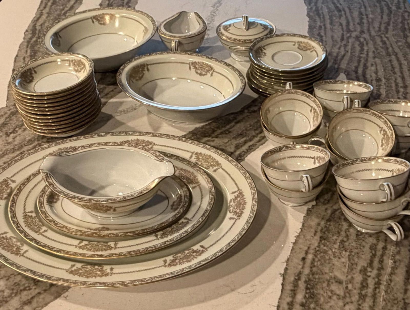 Other Vintage Noritake Bancroft 5481 38-Piece China Set Gold Trim Size ONE SIZE - 3 Thumbnail