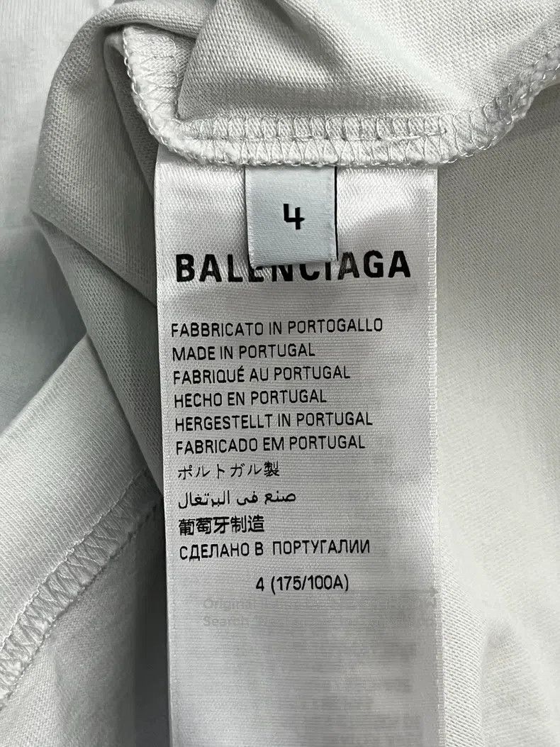 Balenciaga Balenciaga Letter Printed Badge Short Sleeve Crew Neck T-S Size US XL / EU 56 / 4 - 4 Thumbnail