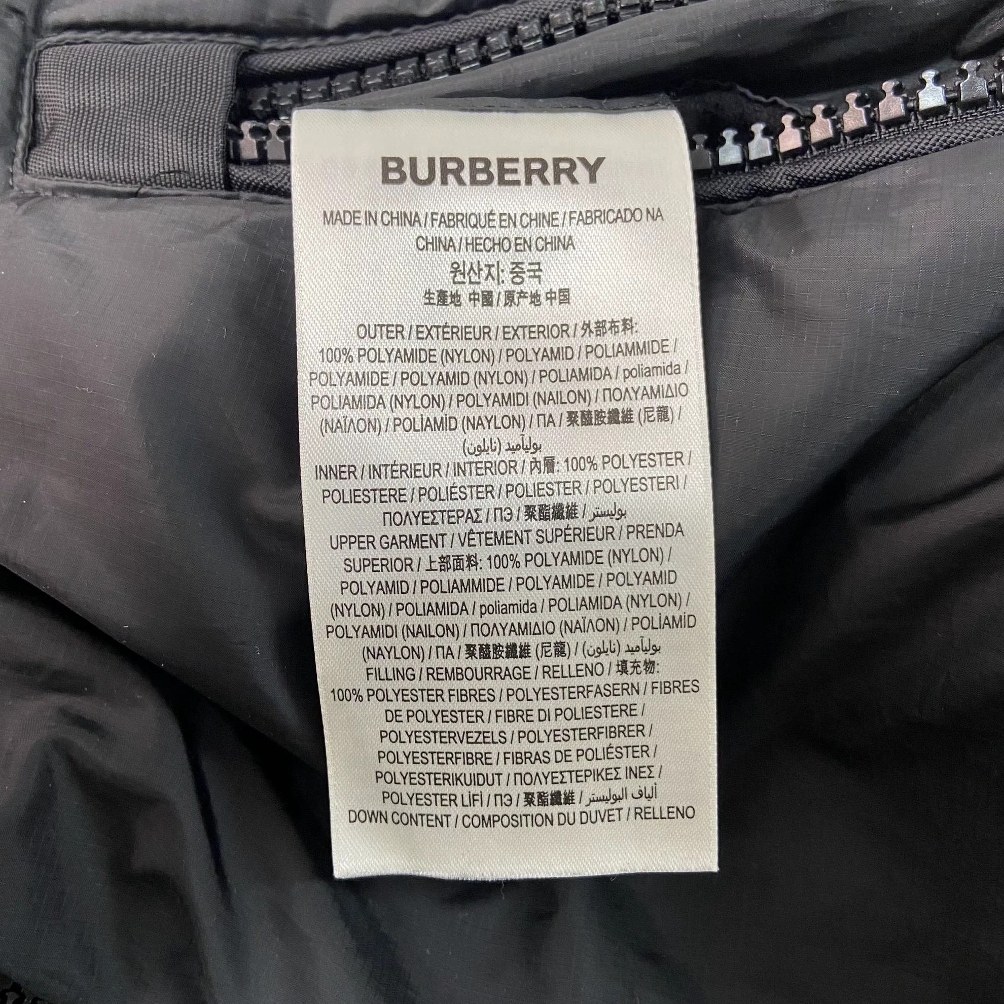 Burberry Burberry Horseferry Check 2-sided down jacket M Size US M / EU 48-50 / 2 - 7 Thumbnail