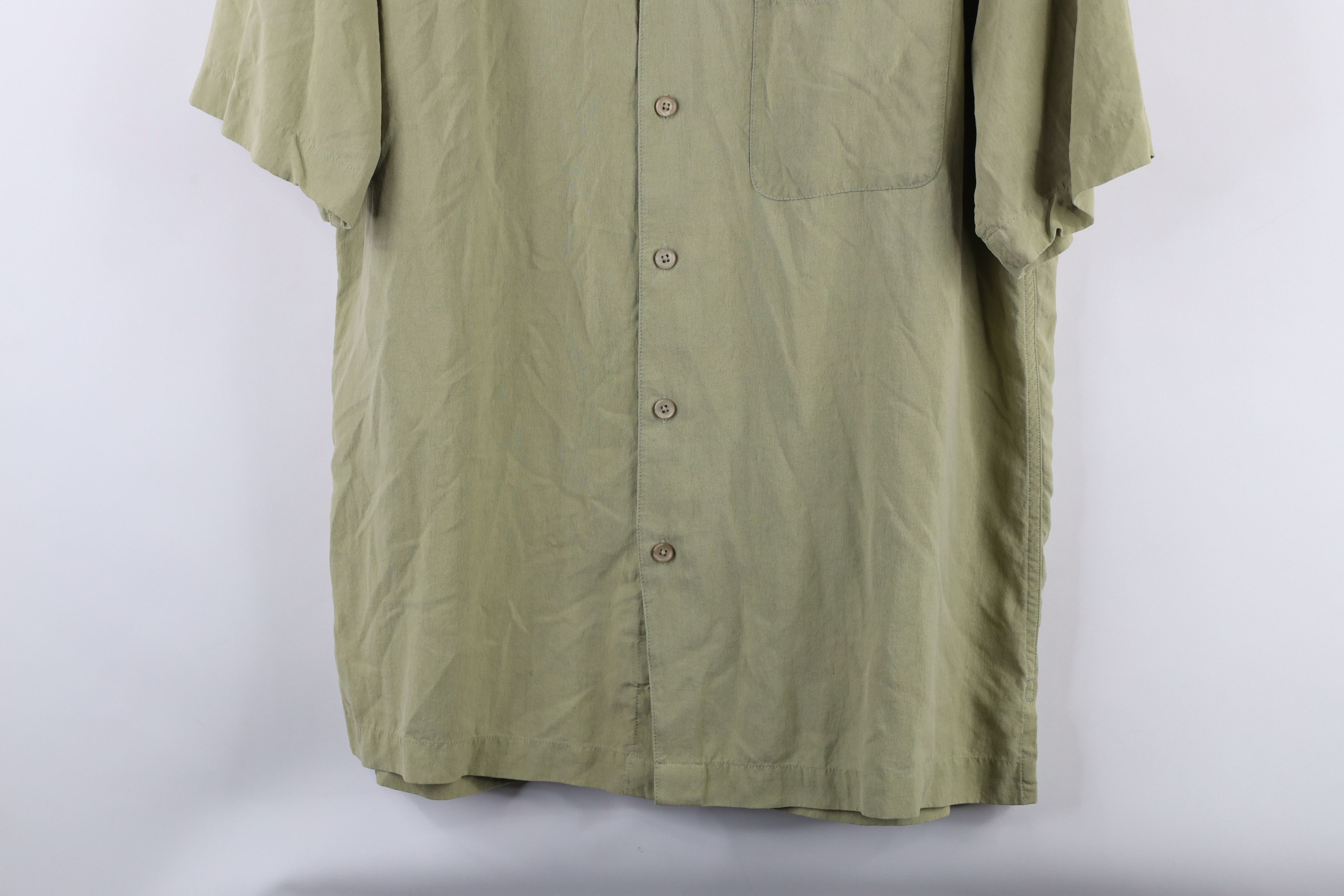 Vintage Vintage 90s Streetwear Short Sleeve Button Shirt Light Green Size US M / EU 48-50 / 2 - 3 Thumbnail