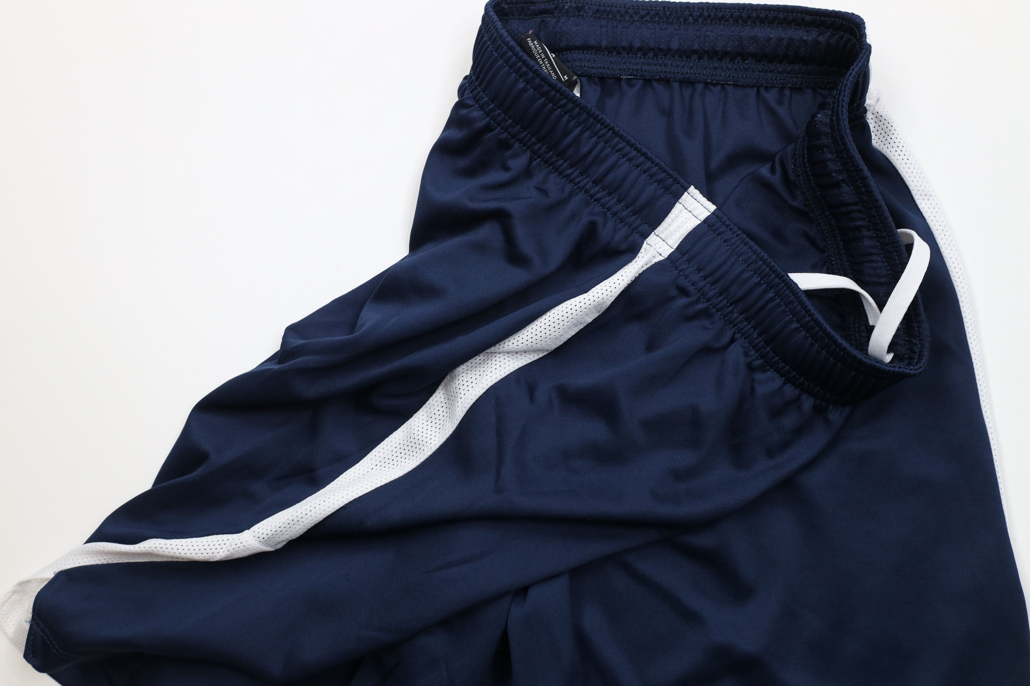 Nike Vintage Y2K Nike Mini Swoosh Running Jogging Soccer Shorts Size US 32 / EU 48 - 6 Thumbnail