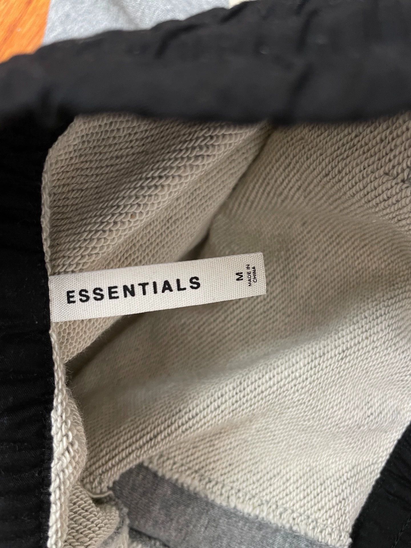 Fear of God FOG Essentials Gray M Pants NWT Size US 32 / EU 48 - 4 Thumbnail