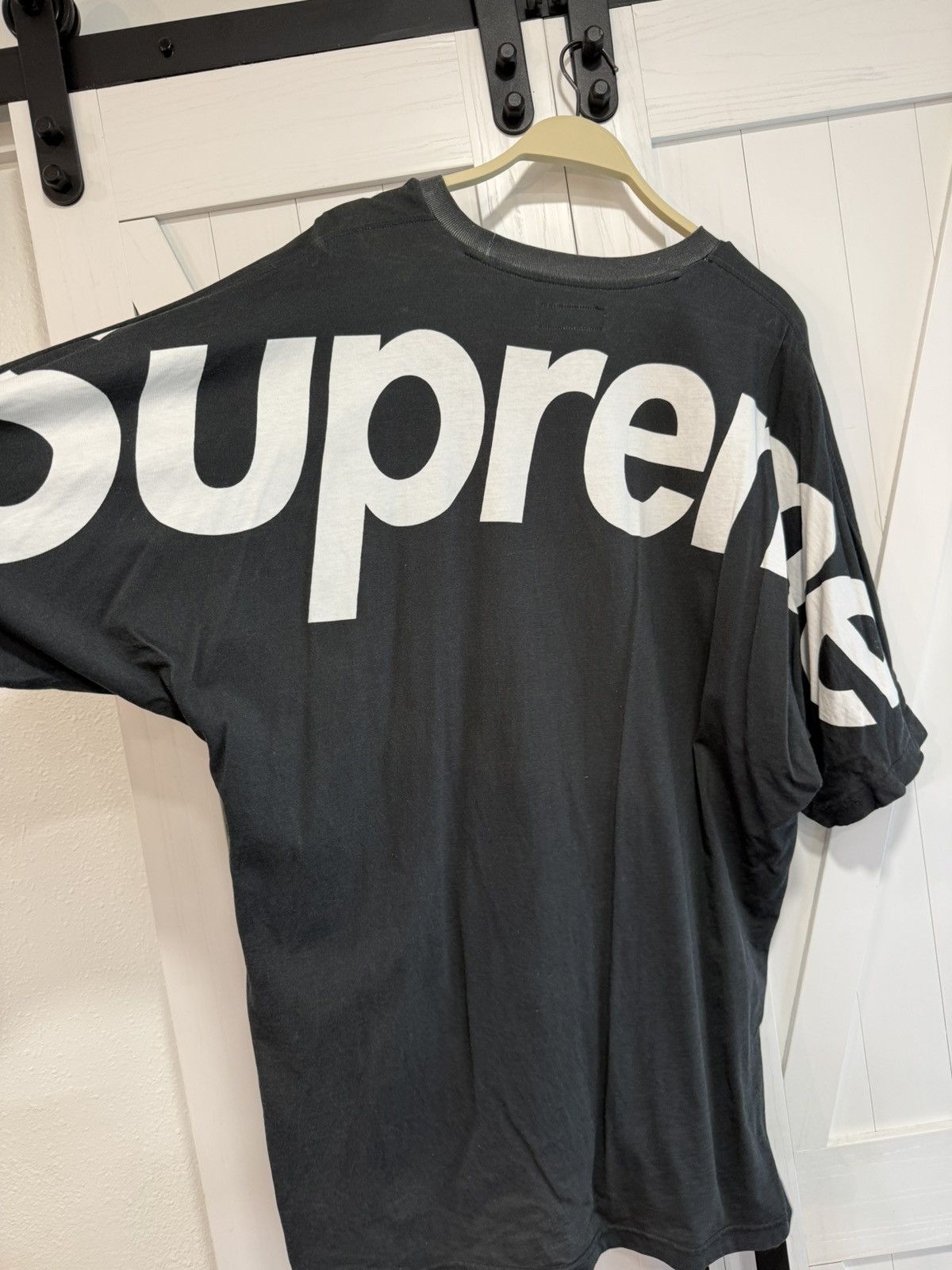 Supreme Supreme Big Logo Grey Tee Size US XL / EU 56 / 4 - 2 Thumbnail