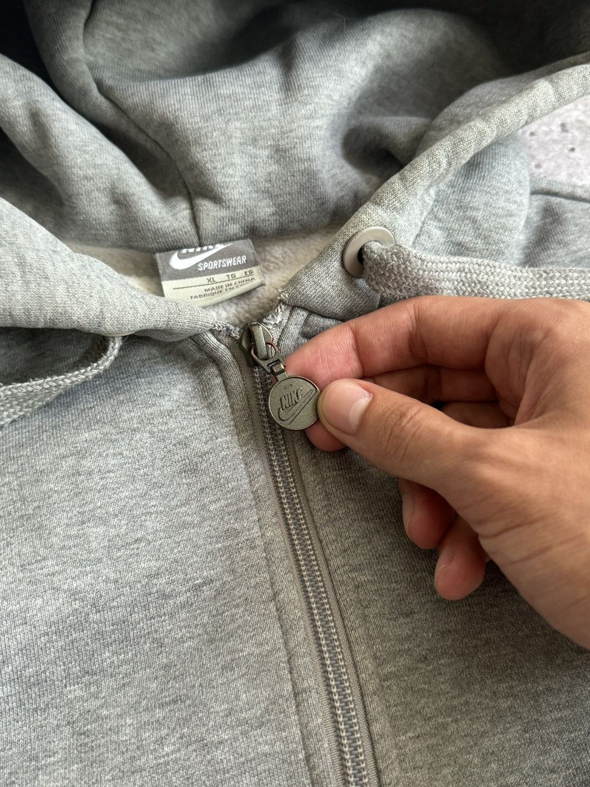 Nike × Vintage Vintage Nike Y2K grey zip oversized hoodie Size US XL / EU 56 / 4 - 10 Thumbnail