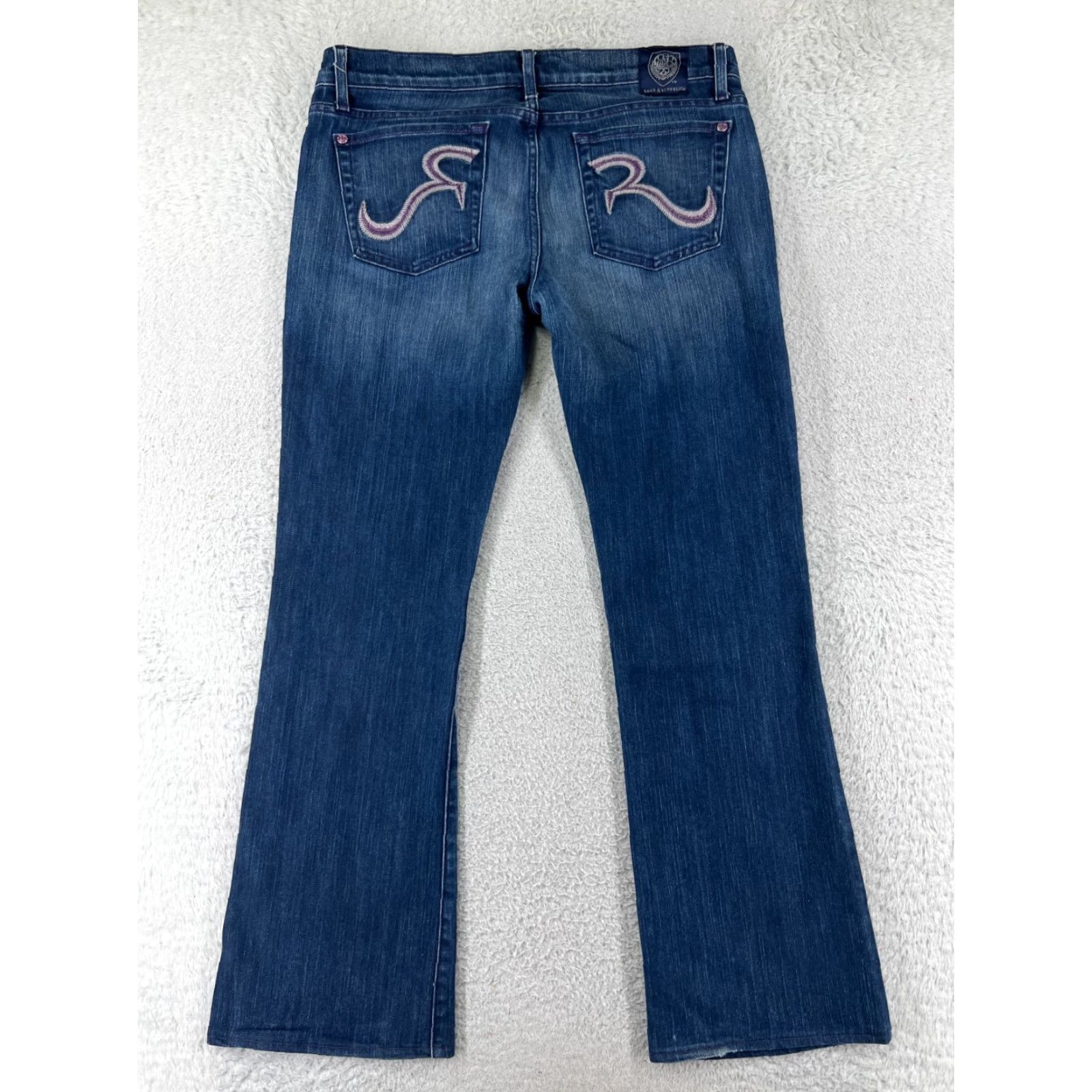 Vintage Rock & Republic Jeans Women 31 Blue Denim Bootcut Embroidered Dark Wash Low Rise Size 24" / US 00 / IT 34 - 2 Thumbnail