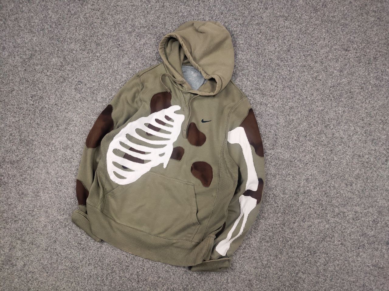 Nike Vintage Nike Military Skeleton Embroidered logo Hoodie Y2K Size US S / EU 44-46 / 1 - 3 Thumbnail