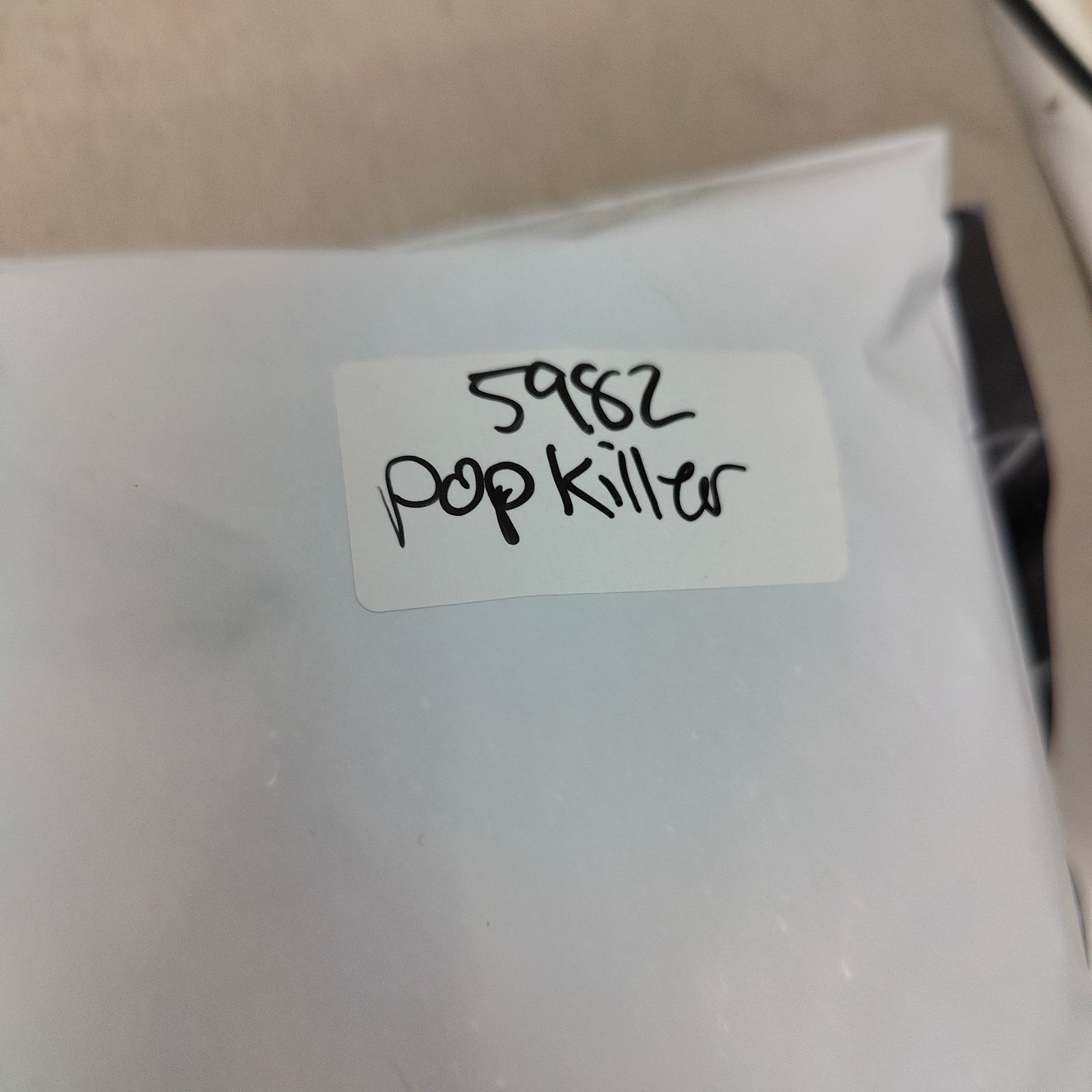 Other Popkiller Los Angeles Graphic T-Shirt Mens Medium Cream Size US M / EU 48-50 / 2 - 8 Thumbnail