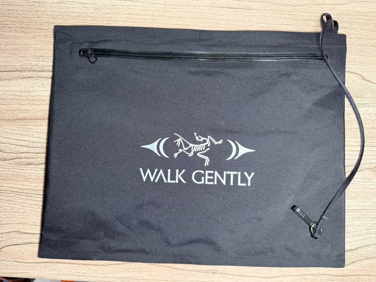 Arc'teryx Arcteryx ReCut Foley Pouch | Grailed