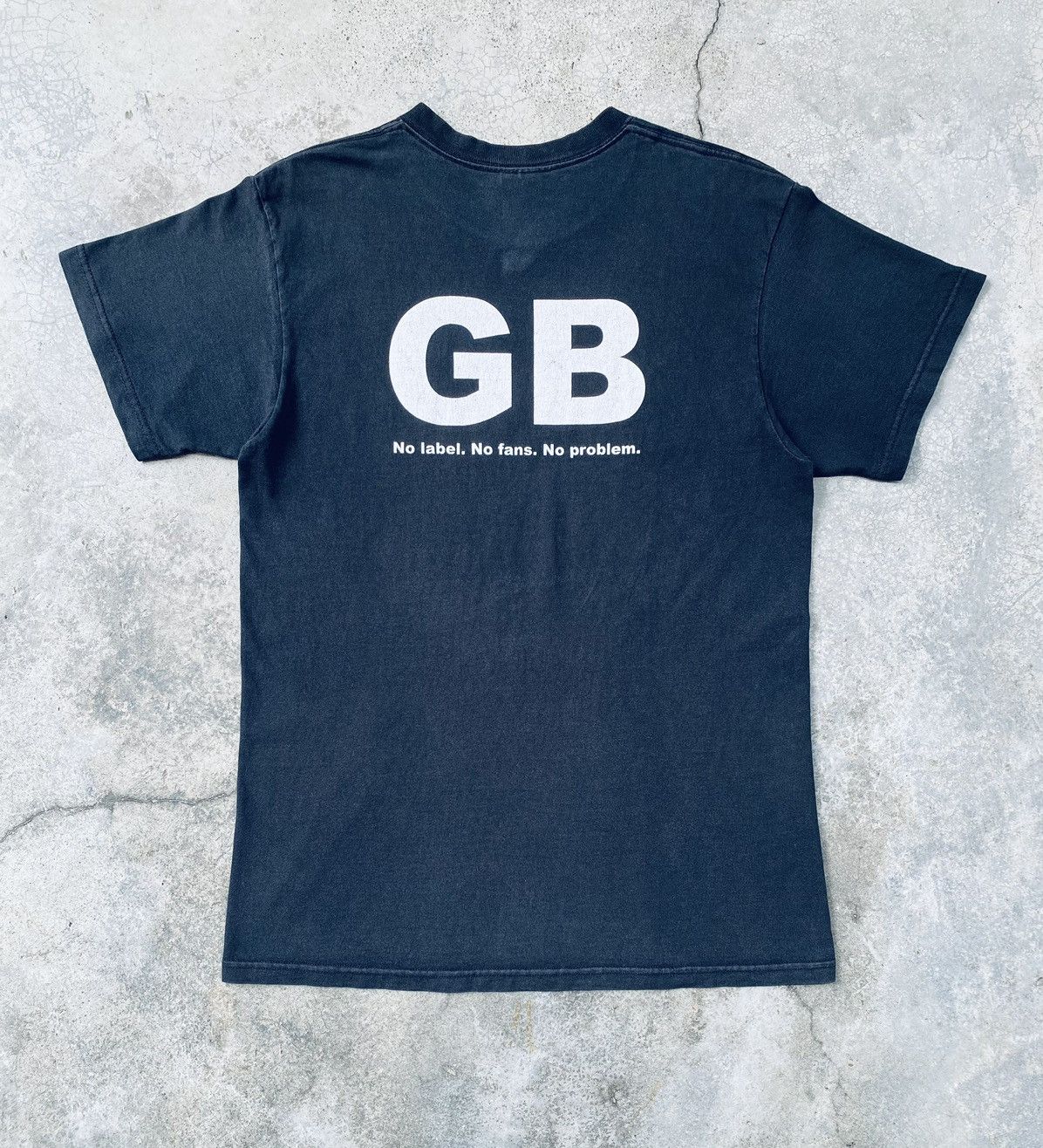 Band Tees Vintage 90s Grand Buffet Distressed Band Tees Size US M / EU 48-50 / 2 - 2 Thumbnail