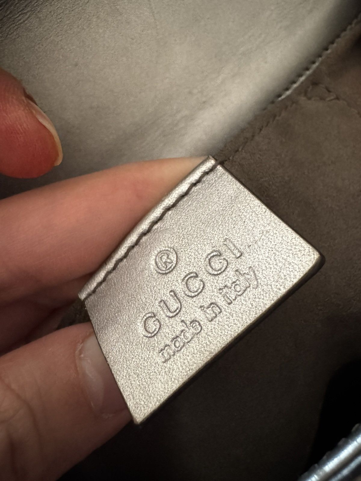Gucci Gucci Metallic Silver Crinkled Leather Size ONE SIZE - 9 Thumbnail