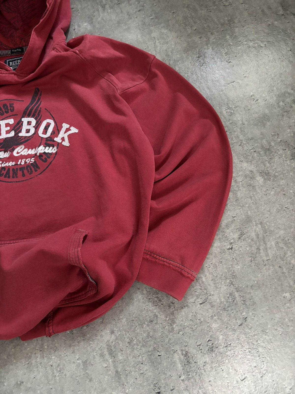 Reebok Reebok Red Vintage Drop Hoodie XXL Streetwear Size US XXL / EU 58 / 5 - 3 Thumbnail