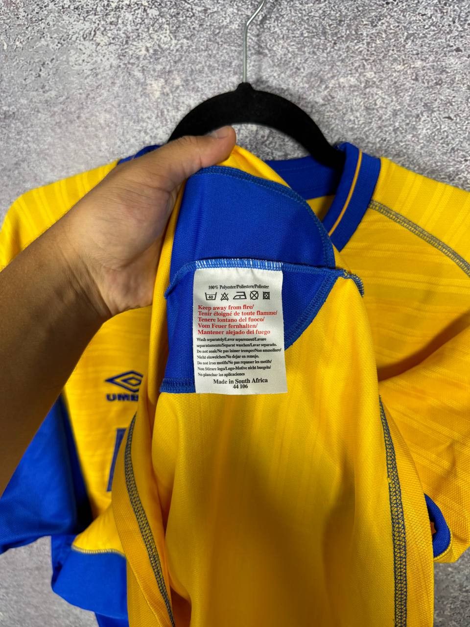 Umbro Vintage Chelsea 2000/02 Umbro Third Soccer Jersey Large Size US L / EU 52-54 / 3 - 11 Thumbnail