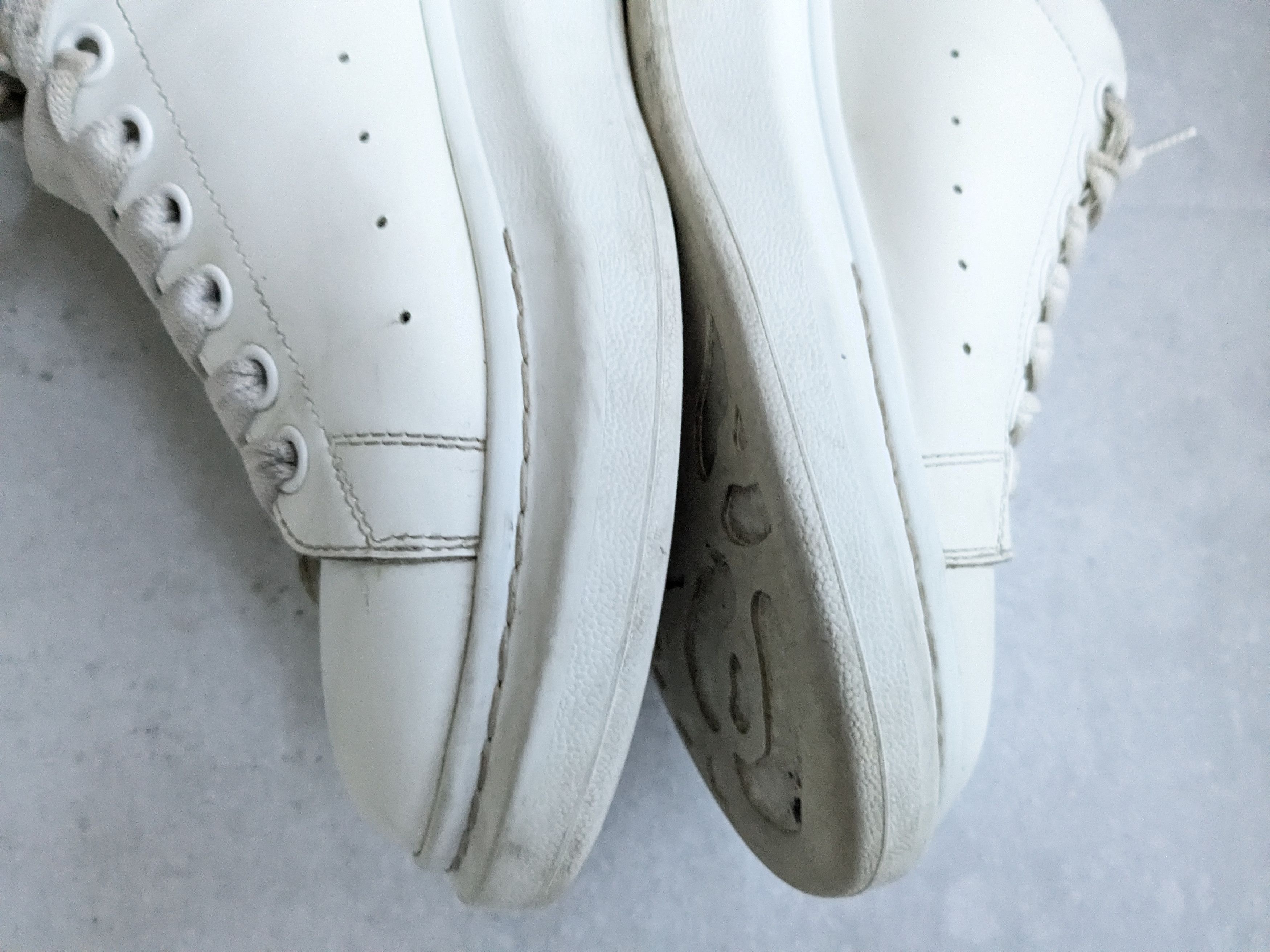 Alexander McQueen Alexander Mcqueen Oversized Larry Sneakers 10 43 White Size US 10 / EU 43 - 8 Thumbnail