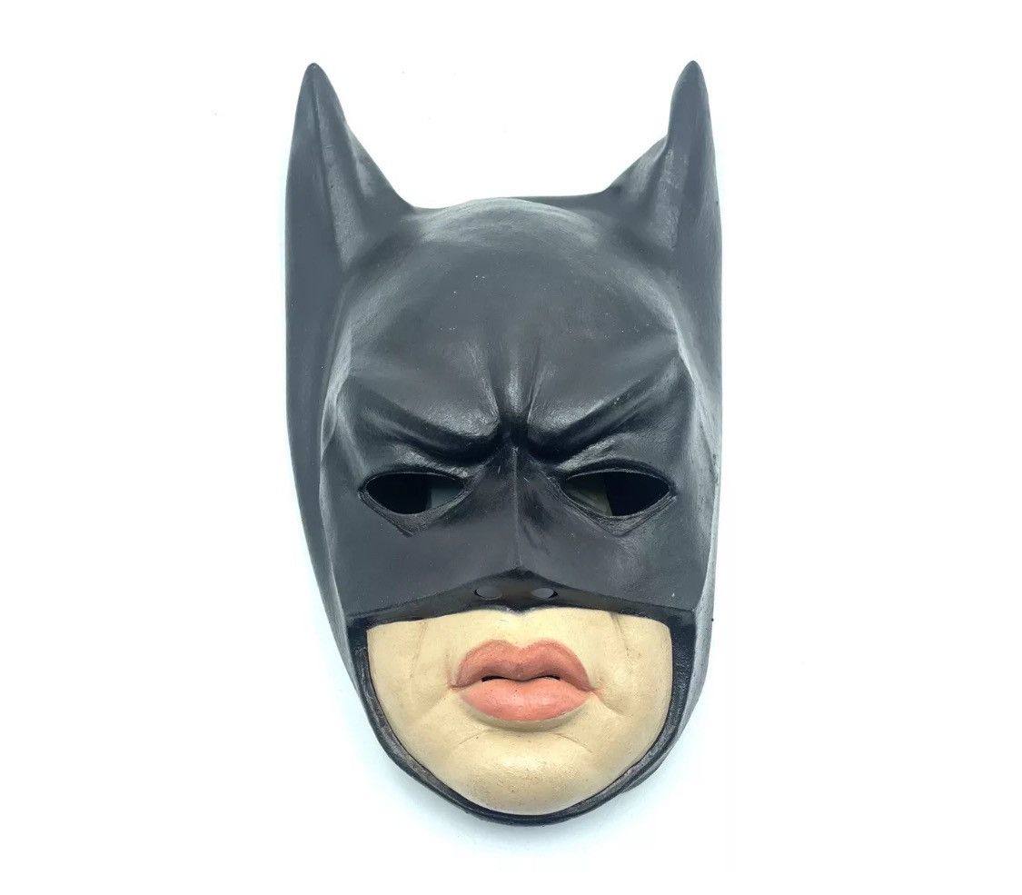 DC Comics Vintage 1993 rare Cesar Batman Halloween Mask for kids Size ONE SIZE - 1 Thumbnail