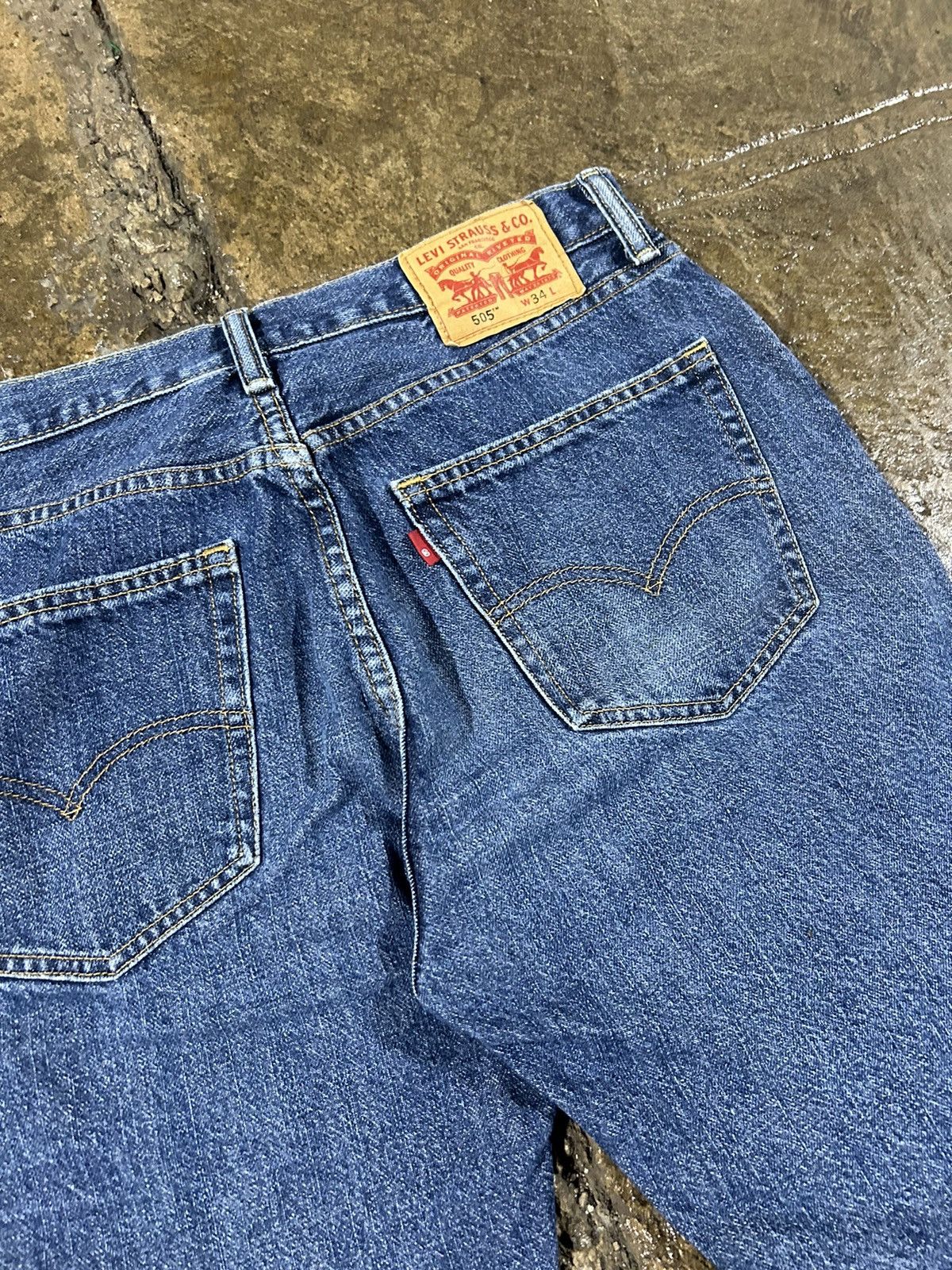Levi's × Vintage Crazy Vintage Y2K Levi's 505 Jorts Essential Skater Shorts Size US 33 - 6 Thumbnail